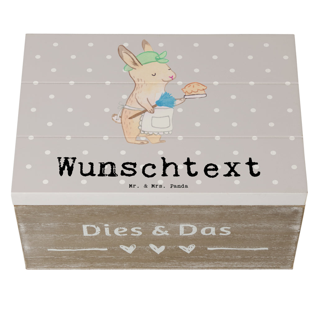 Personalisierte Holzkiste Haushaltshilfe mit Herz Holzkiste mit Namen, Kiste mit Namen, Schatzkiste mit Namen, Truhe mit Namen, Schatulle mit Namen, Erinnerungsbox mit Namen, Erinnerungskiste, mit Namen, Dekokiste mit Namen, Aufbewahrungsbox mit Namen, Holzkiste Personalisiert, Kiste Personalisiert, Schatzkiste Personalisiert, Truhe Personalisiert, Schatulle Personalisiert, Erinnerungsbox Personalisiert, Erinnerungskiste Personalisiert, Dekokiste Personalisiert, Aufbewahrungsbox Personalisiert, Beruf, Ausbildung, Jubiläum, Abschied, Rente, Kollege, Kollegin, Geschenk, Schenken, Arbeitskollege, Mitarbeiter, Firma, Danke, Dankeschön, Haushaltshilfe, Putzfrau, Reinigungskraft