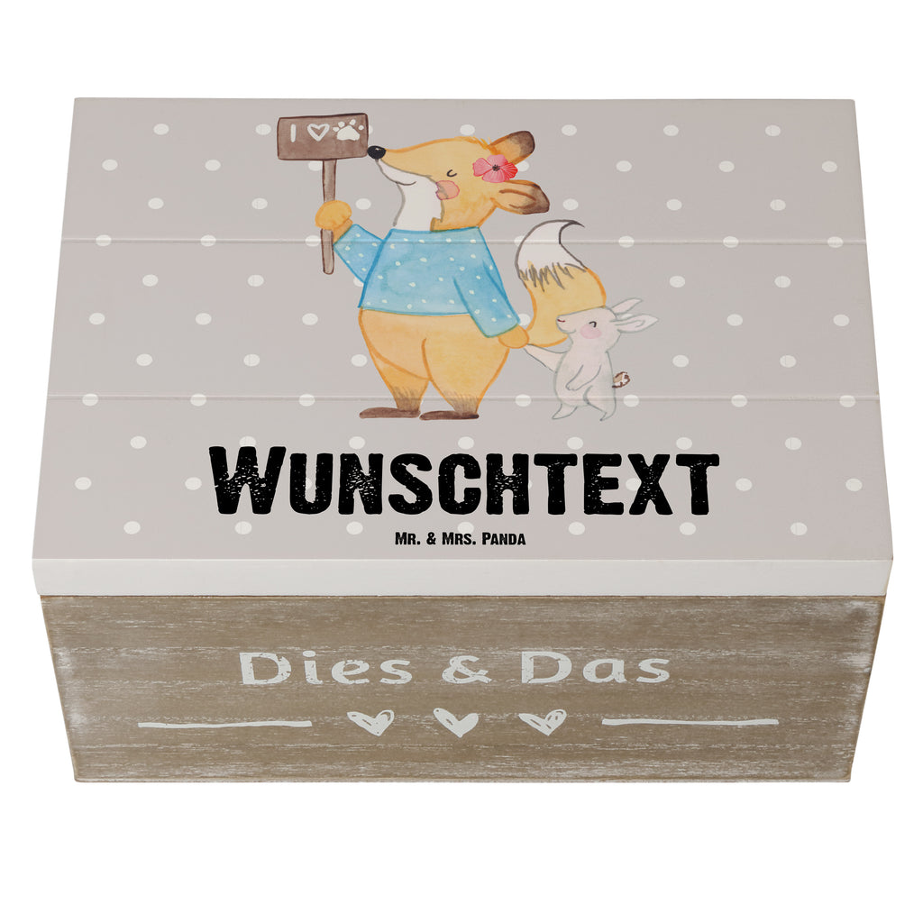 Personalisierte Holzkiste Tierschützerin mit Herz Holzkiste mit Namen, Kiste mit Namen, Schatzkiste mit Namen, Truhe mit Namen, Schatulle mit Namen, Erinnerungsbox mit Namen, Erinnerungskiste, mit Namen, Dekokiste mit Namen, Aufbewahrungsbox mit Namen, Holzkiste Personalisiert, Kiste Personalisiert, Schatzkiste Personalisiert, Truhe Personalisiert, Schatulle Personalisiert, Erinnerungsbox Personalisiert, Erinnerungskiste Personalisiert, Dekokiste Personalisiert, Aufbewahrungsbox Personalisiert, Beruf, Ausbildung, Jubiläum, Abschied, Rente, Kollege, Kollegin, Geschenk, Schenken, Arbeitskollege, Mitarbeiter, Firma, Danke, Dankeschön