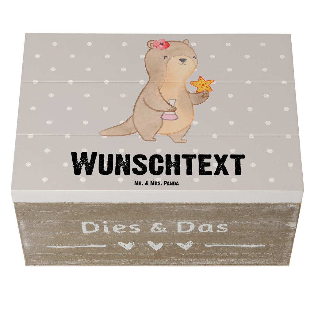 Personalisierte Holzkiste Meeresbiologin mit Herz Holzkiste mit Namen, Kiste mit Namen, Schatzkiste mit Namen, Truhe mit Namen, Schatulle mit Namen, Erinnerungsbox mit Namen, Erinnerungskiste, mit Namen, Dekokiste mit Namen, Aufbewahrungsbox mit Namen, Holzkiste Personalisiert, Kiste Personalisiert, Schatzkiste Personalisiert, Truhe Personalisiert, Schatulle Personalisiert, Erinnerungsbox Personalisiert, Erinnerungskiste Personalisiert, Dekokiste Personalisiert, Aufbewahrungsbox Personalisiert, Beruf, Ausbildung, Jubiläum, Abschied, Rente, Kollege, Kollegin, Geschenk, Schenken, Arbeitskollege, Mitarbeiter, Firma, Danke, Dankeschön, Meeresbiologin, Meereskundlerin, Naturwissenschaftlerin, Meeresforscherin, maritime Forschung, Studium