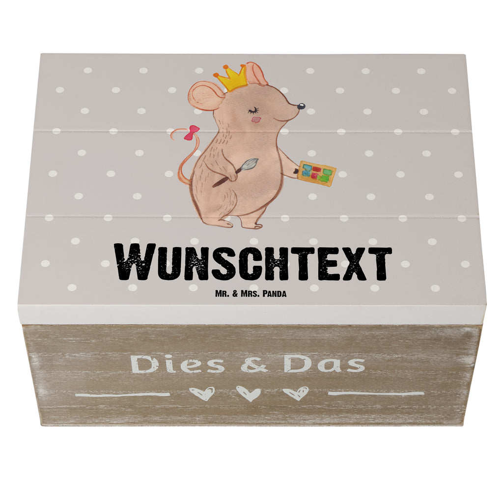 Personalisierte Holzkiste Maskenbildnerin mit Herz Holzkiste mit Namen, Kiste mit Namen, Schatzkiste mit Namen, Truhe mit Namen, Schatulle mit Namen, Erinnerungsbox mit Namen, Erinnerungskiste, mit Namen, Dekokiste mit Namen, Aufbewahrungsbox mit Namen, Holzkiste Personalisiert, Kiste Personalisiert, Schatzkiste Personalisiert, Truhe Personalisiert, Schatulle Personalisiert, Erinnerungsbox Personalisiert, Erinnerungskiste Personalisiert, Dekokiste Personalisiert, Aufbewahrungsbox Personalisiert, Beruf, Ausbildung, Jubiläum, Abschied, Rente, Kollege, Kollegin, Geschenk, Schenken, Arbeitskollege, Mitarbeiter, Firma, Danke, Dankeschön, Kosmetikerin, Make Up Artist, Maskenbildnerin, Visagistin, Beauty Salon, Kosmetikstudio, Eröffnung