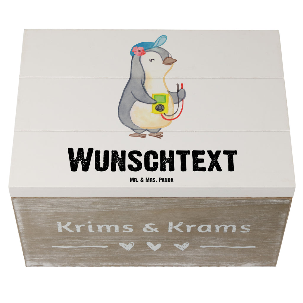 Personalisierte Holzkiste Elektrikerin mit Herz Holzkiste mit Namen, Kiste mit Namen, Schatzkiste mit Namen, Truhe mit Namen, Schatulle mit Namen, Erinnerungsbox mit Namen, Erinnerungskiste, mit Namen, Dekokiste mit Namen, Aufbewahrungsbox mit Namen, Holzkiste Personalisiert, Kiste Personalisiert, Schatzkiste Personalisiert, Truhe Personalisiert, Schatulle Personalisiert, Erinnerungsbox Personalisiert, Erinnerungskiste Personalisiert, Dekokiste Personalisiert, Aufbewahrungsbox Personalisiert, Beruf, Ausbildung, Jubiläum, Abschied, Rente, Kollege, Kollegin, Geschenk, Schenken, Arbeitskollege, Mitarbeiter, Firma, Danke, Dankeschön, Elektrikerin, Elektronmonteurin, Elektrotechnikerin, Elektroinstallateurin, Elektromeisterin, Gesellenprüfung