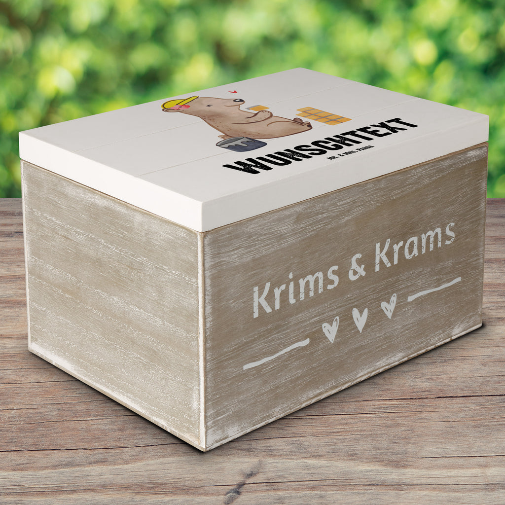 Personalisierte Holzkiste Maurerin mit Herz Holzkiste mit Namen, Kiste mit Namen, Schatzkiste mit Namen, Truhe mit Namen, Schatulle mit Namen, Erinnerungsbox mit Namen, Erinnerungskiste, mit Namen, Dekokiste mit Namen, Aufbewahrungsbox mit Namen, Holzkiste Personalisiert, Kiste Personalisiert, Schatzkiste Personalisiert, Truhe Personalisiert, Schatulle Personalisiert, Erinnerungsbox Personalisiert, Erinnerungskiste Personalisiert, Dekokiste Personalisiert, Aufbewahrungsbox Personalisiert, Beruf, Ausbildung, Jubiläum, Abschied, Rente, Kollege, Kollegin, Geschenk, Schenken, Arbeitskollege, Mitarbeiter, Firma, Danke, Dankeschön, Maurerin, Maurermeisterin, Gesellenprüfung, Handwerkerin, Maurerbetrieb
