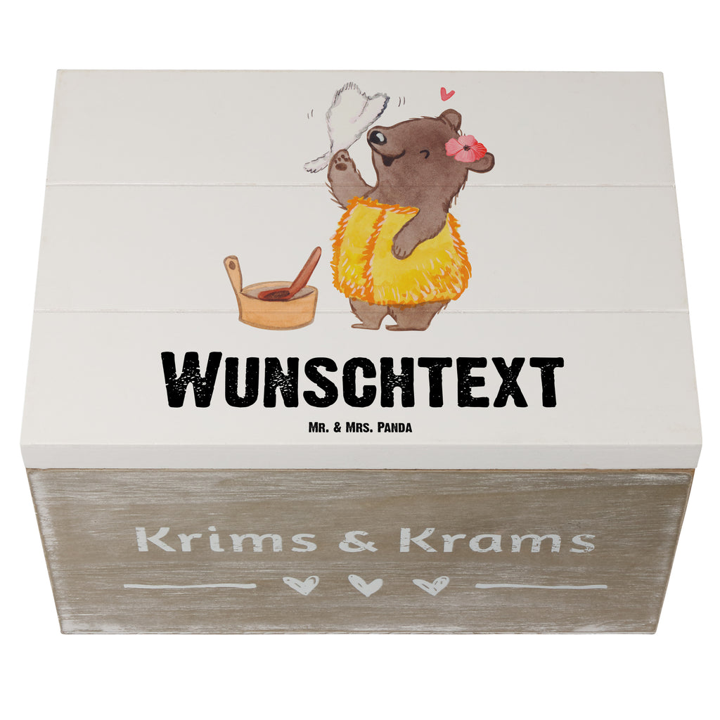 Personalisierte Holzkiste Saunameisterin mit Herz Holzkiste mit Namen, Kiste mit Namen, Schatzkiste mit Namen, Truhe mit Namen, Schatulle mit Namen, Erinnerungsbox mit Namen, Erinnerungskiste, mit Namen, Dekokiste mit Namen, Aufbewahrungsbox mit Namen, Holzkiste Personalisiert, Kiste Personalisiert, Schatzkiste Personalisiert, Truhe Personalisiert, Schatulle Personalisiert, Erinnerungsbox Personalisiert, Erinnerungskiste Personalisiert, Dekokiste Personalisiert, Aufbewahrungsbox Personalisiert, Beruf, Ausbildung, Jubiläum, Abschied, Rente, Kollege, Kollegin, Geschenk, Schenken, Arbeitskollege, Mitarbeiter, Firma, Danke, Dankeschön