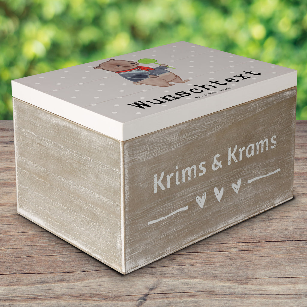 Personalisierte Holzkiste Zugbegleiterin mit Herz Holzkiste mit Namen, Kiste mit Namen, Schatzkiste mit Namen, Truhe mit Namen, Schatulle mit Namen, Erinnerungsbox mit Namen, Erinnerungskiste, mit Namen, Dekokiste mit Namen, Aufbewahrungsbox mit Namen, Holzkiste Personalisiert, Kiste Personalisiert, Schatzkiste Personalisiert, Truhe Personalisiert, Schatulle Personalisiert, Erinnerungsbox Personalisiert, Erinnerungskiste Personalisiert, Dekokiste Personalisiert, Aufbewahrungsbox Personalisiert, Beruf, Ausbildung, Jubiläum, Abschied, Rente, Kollege, Kollegin, Geschenk, Schenken, Arbeitskollege, Mitarbeiter, Firma, Danke, Dankeschön