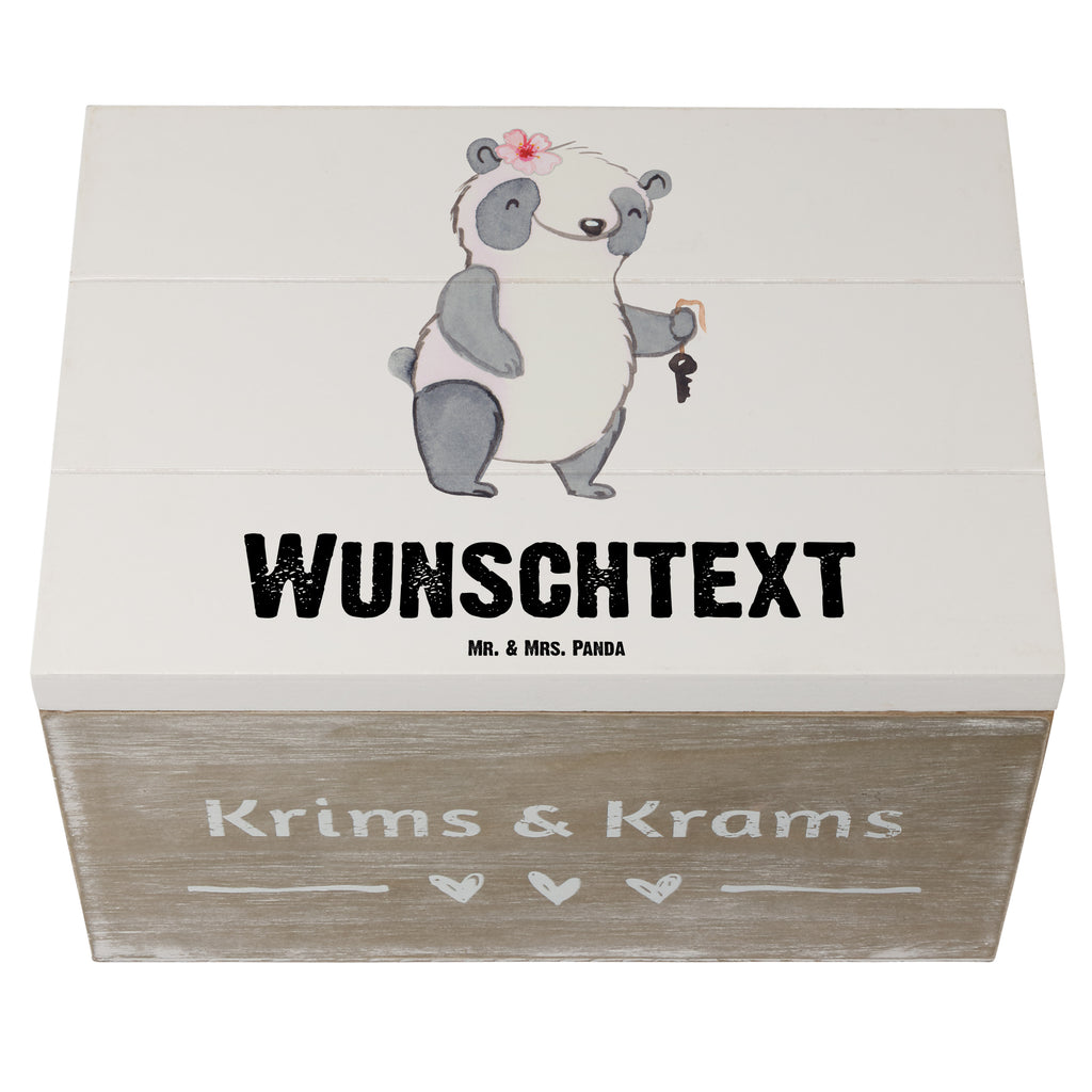 Personalisierte Holzkiste Vermieterin mit Herz Holzkiste mit Namen, Kiste mit Namen, Schatzkiste mit Namen, Truhe mit Namen, Schatulle mit Namen, Erinnerungsbox mit Namen, Erinnerungskiste, mit Namen, Dekokiste mit Namen, Aufbewahrungsbox mit Namen, Holzkiste Personalisiert, Kiste Personalisiert, Schatzkiste Personalisiert, Truhe Personalisiert, Schatulle Personalisiert, Erinnerungsbox Personalisiert, Erinnerungskiste Personalisiert, Dekokiste Personalisiert, Aufbewahrungsbox Personalisiert, Beruf, Ausbildung, Jubiläum, Abschied, Rente, Kollege, Kollegin, Geschenk, Schenken, Arbeitskollege, Mitarbeiter, Firma, Danke, Dankeschön