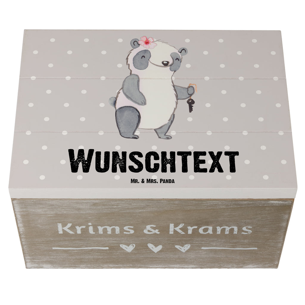 Personalisierte Holzkiste Vermieterin mit Herz Holzkiste mit Namen, Kiste mit Namen, Schatzkiste mit Namen, Truhe mit Namen, Schatulle mit Namen, Erinnerungsbox mit Namen, Erinnerungskiste, mit Namen, Dekokiste mit Namen, Aufbewahrungsbox mit Namen, Holzkiste Personalisiert, Kiste Personalisiert, Schatzkiste Personalisiert, Truhe Personalisiert, Schatulle Personalisiert, Erinnerungsbox Personalisiert, Erinnerungskiste Personalisiert, Dekokiste Personalisiert, Aufbewahrungsbox Personalisiert, Beruf, Ausbildung, Jubiläum, Abschied, Rente, Kollege, Kollegin, Geschenk, Schenken, Arbeitskollege, Mitarbeiter, Firma, Danke, Dankeschön