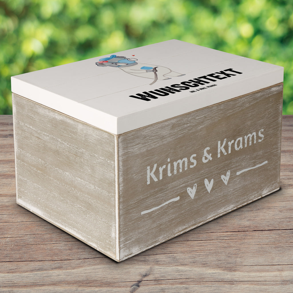 Personalisierte Holzkiste Lackiererin mit Herz Holzkiste mit Namen, Kiste mit Namen, Schatzkiste mit Namen, Truhe mit Namen, Schatulle mit Namen, Erinnerungsbox mit Namen, Erinnerungskiste, mit Namen, Dekokiste mit Namen, Aufbewahrungsbox mit Namen, Holzkiste Personalisiert, Kiste Personalisiert, Schatzkiste Personalisiert, Truhe Personalisiert, Schatulle Personalisiert, Erinnerungsbox Personalisiert, Erinnerungskiste Personalisiert, Dekokiste Personalisiert, Aufbewahrungsbox Personalisiert, Beruf, Ausbildung, Jubiläum, Abschied, Rente, Kollege, Kollegin, Geschenk, Schenken, Arbeitskollege, Mitarbeiter, Firma, Danke, Dankeschön, Lackiererin, Lackierermeisterin, Werkstatt Lackiererin, Gesellenprüfung