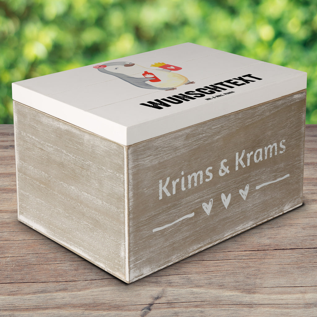 Personalisierte Holzkiste Imbissverkäuferin mit Herz Holzkiste mit Namen, Kiste mit Namen, Schatzkiste mit Namen, Truhe mit Namen, Schatulle mit Namen, Erinnerungsbox mit Namen, Erinnerungskiste, mit Namen, Dekokiste mit Namen, Aufbewahrungsbox mit Namen, Holzkiste Personalisiert, Kiste Personalisiert, Schatzkiste Personalisiert, Truhe Personalisiert, Schatulle Personalisiert, Erinnerungsbox Personalisiert, Erinnerungskiste Personalisiert, Dekokiste Personalisiert, Aufbewahrungsbox Personalisiert, Beruf, Ausbildung, Jubiläum, Abschied, Rente, Kollege, Kollegin, Geschenk, Schenken, Arbeitskollege, Mitarbeiter, Firma, Danke, Dankeschön, Imbissbesitzerin, Imibissverkäuferin, Pommesverkäuferin