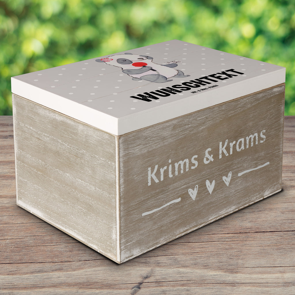 Personalisierte Holzkiste Pressesprecherin mit Herz Holzkiste mit Namen, Kiste mit Namen, Schatzkiste mit Namen, Truhe mit Namen, Schatulle mit Namen, Erinnerungsbox mit Namen, Erinnerungskiste, mit Namen, Dekokiste mit Namen, Aufbewahrungsbox mit Namen, Holzkiste Personalisiert, Kiste Personalisiert, Schatzkiste Personalisiert, Truhe Personalisiert, Schatulle Personalisiert, Erinnerungsbox Personalisiert, Erinnerungskiste Personalisiert, Dekokiste Personalisiert, Aufbewahrungsbox Personalisiert, Beruf, Ausbildung, Jubiläum, Abschied, Rente, Kollege, Kollegin, Geschenk, Schenken, Arbeitskollege, Mitarbeiter, Firma, Danke, Dankeschön