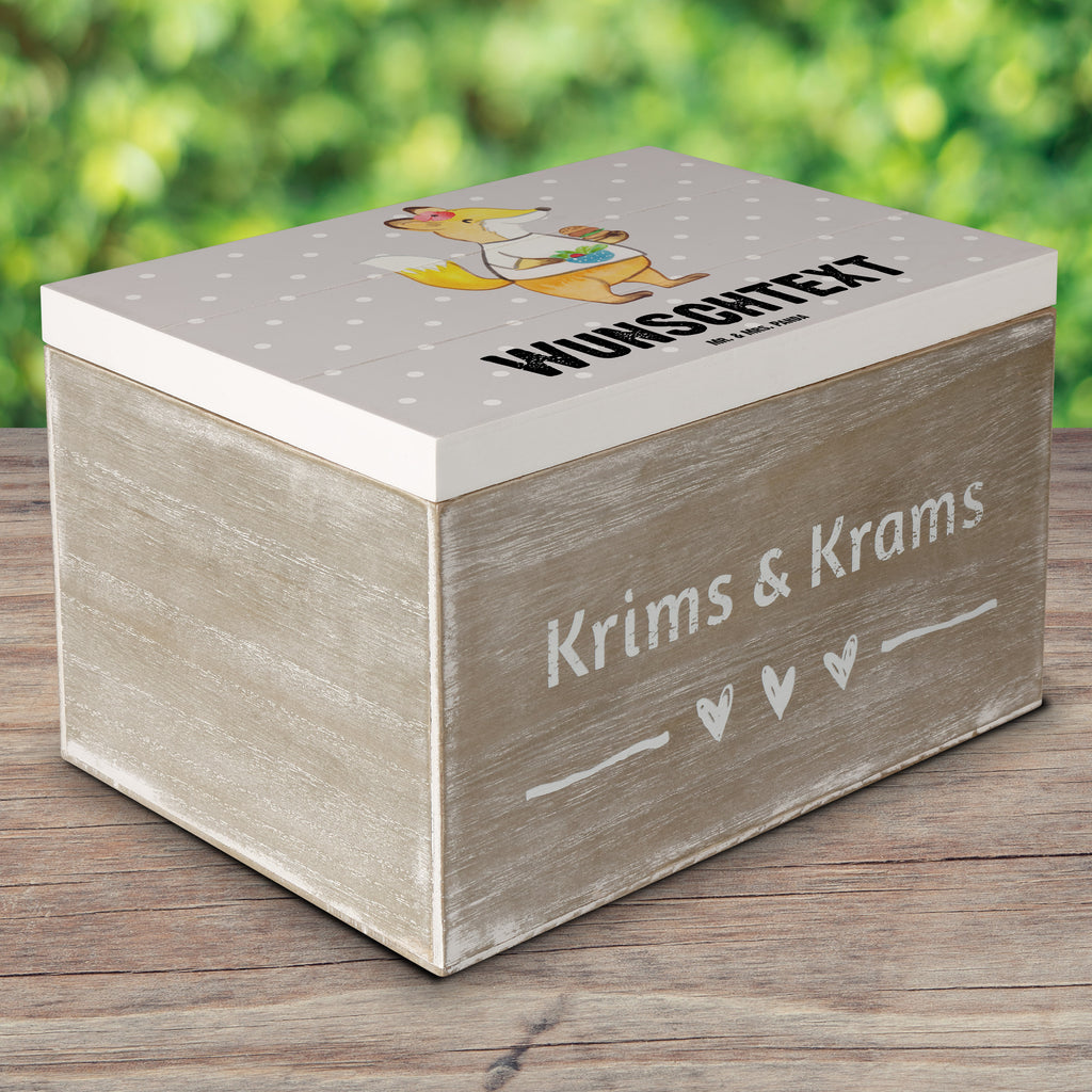 Personalisierte Holzkiste Systemgastronomin mit Herz Holzkiste mit Namen, Kiste mit Namen, Schatzkiste mit Namen, Truhe mit Namen, Schatulle mit Namen, Erinnerungsbox mit Namen, Erinnerungskiste, mit Namen, Dekokiste mit Namen, Aufbewahrungsbox mit Namen, Holzkiste Personalisiert, Kiste Personalisiert, Schatzkiste Personalisiert, Truhe Personalisiert, Schatulle Personalisiert, Erinnerungsbox Personalisiert, Erinnerungskiste Personalisiert, Dekokiste Personalisiert, Aufbewahrungsbox Personalisiert, Beruf, Ausbildung, Jubiläum, Abschied, Rente, Kollege, Kollegin, Geschenk, Schenken, Arbeitskollege, Mitarbeiter, Firma, Danke, Dankeschön
