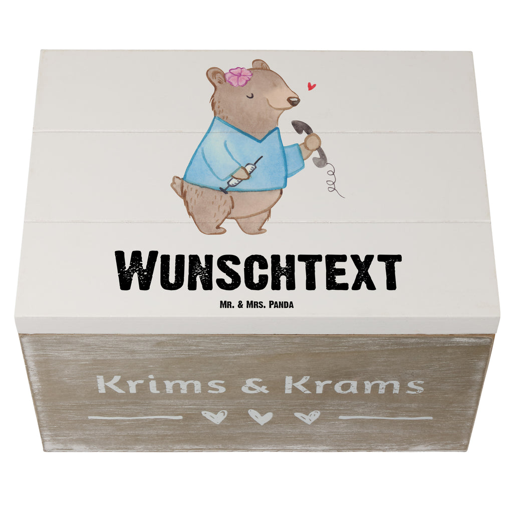 Personalisierte Holzkiste Arzthelferin mit Herz Holzkiste mit Namen, Kiste mit Namen, Schatzkiste mit Namen, Truhe mit Namen, Schatulle mit Namen, Erinnerungsbox mit Namen, Erinnerungskiste, mit Namen, Dekokiste mit Namen, Aufbewahrungsbox mit Namen, Holzkiste Personalisiert, Kiste Personalisiert, Schatzkiste Personalisiert, Truhe Personalisiert, Schatulle Personalisiert, Erinnerungsbox Personalisiert, Erinnerungskiste Personalisiert, Dekokiste Personalisiert, Aufbewahrungsbox Personalisiert, Beruf, Ausbildung, Jubiläum, Abschied, Rente, Kollege, Kollegin, Geschenk, Schenken, Arbeitskollege, Mitarbeiter, Firma, Danke, Dankeschön, Arzthelferin, Medizinische Fachangestellte