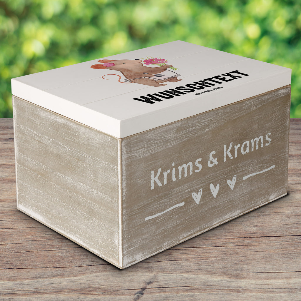 Personalisierte Holzkiste Floristin mit Herz Holzkiste mit Namen, Kiste mit Namen, Schatzkiste mit Namen, Truhe mit Namen, Schatulle mit Namen, Erinnerungsbox mit Namen, Erinnerungskiste, mit Namen, Dekokiste mit Namen, Aufbewahrungsbox mit Namen, Holzkiste Personalisiert, Kiste Personalisiert, Schatzkiste Personalisiert, Truhe Personalisiert, Schatulle Personalisiert, Erinnerungsbox Personalisiert, Erinnerungskiste Personalisiert, Dekokiste Personalisiert, Aufbewahrungsbox Personalisiert, Beruf, Ausbildung, Jubiläum, Abschied, Rente, Kollege, Kollegin, Geschenk, Schenken, Arbeitskollege, Mitarbeiter, Firma, Danke, Dankeschön, Blumenhändlerin, Floristin, Blumenlanden, Blumenprofi