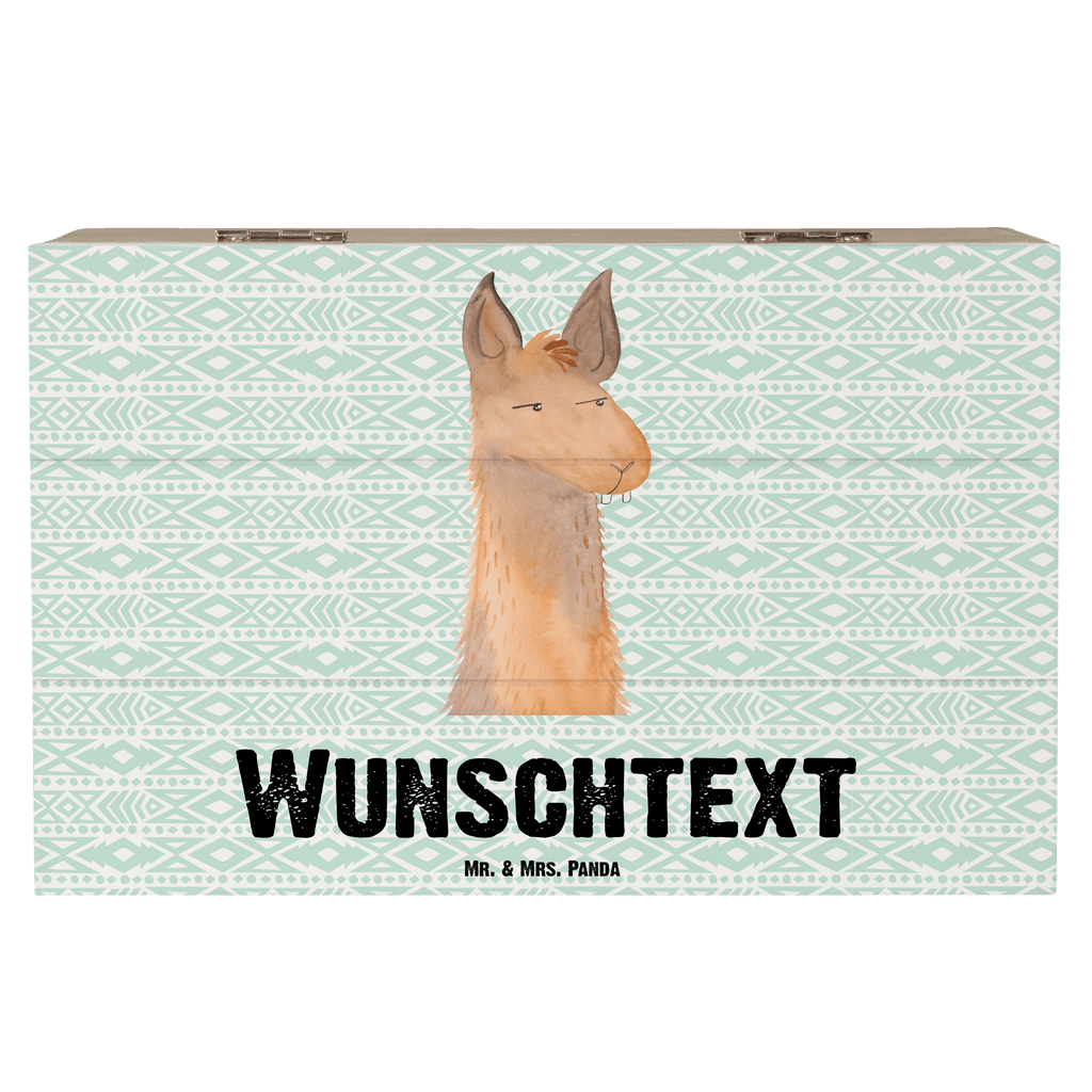 Personalisierte Holzkiste Lamakopf genervt Holzkiste mit Namen, Kiste mit Namen, Schatzkiste mit Namen, Truhe mit Namen, Schatulle mit Namen, Erinnerungsbox mit Namen, Erinnerungskiste, mit Namen, Dekokiste mit Namen, Aufbewahrungsbox mit Namen, Holzkiste Personalisiert, Kiste Personalisiert, Schatzkiste Personalisiert, Truhe Personalisiert, Schatulle Personalisiert, Erinnerungsbox Personalisiert, Erinnerungskiste Personalisiert, Dekokiste Personalisiert, Aufbewahrungsbox Personalisiert, Lama, Alpaka, Lamas, Recht haben, genervt sein, Freundin, beste Freundin, Partnerin, Büro, Büroalltag, Chef, Chefin, Azubi