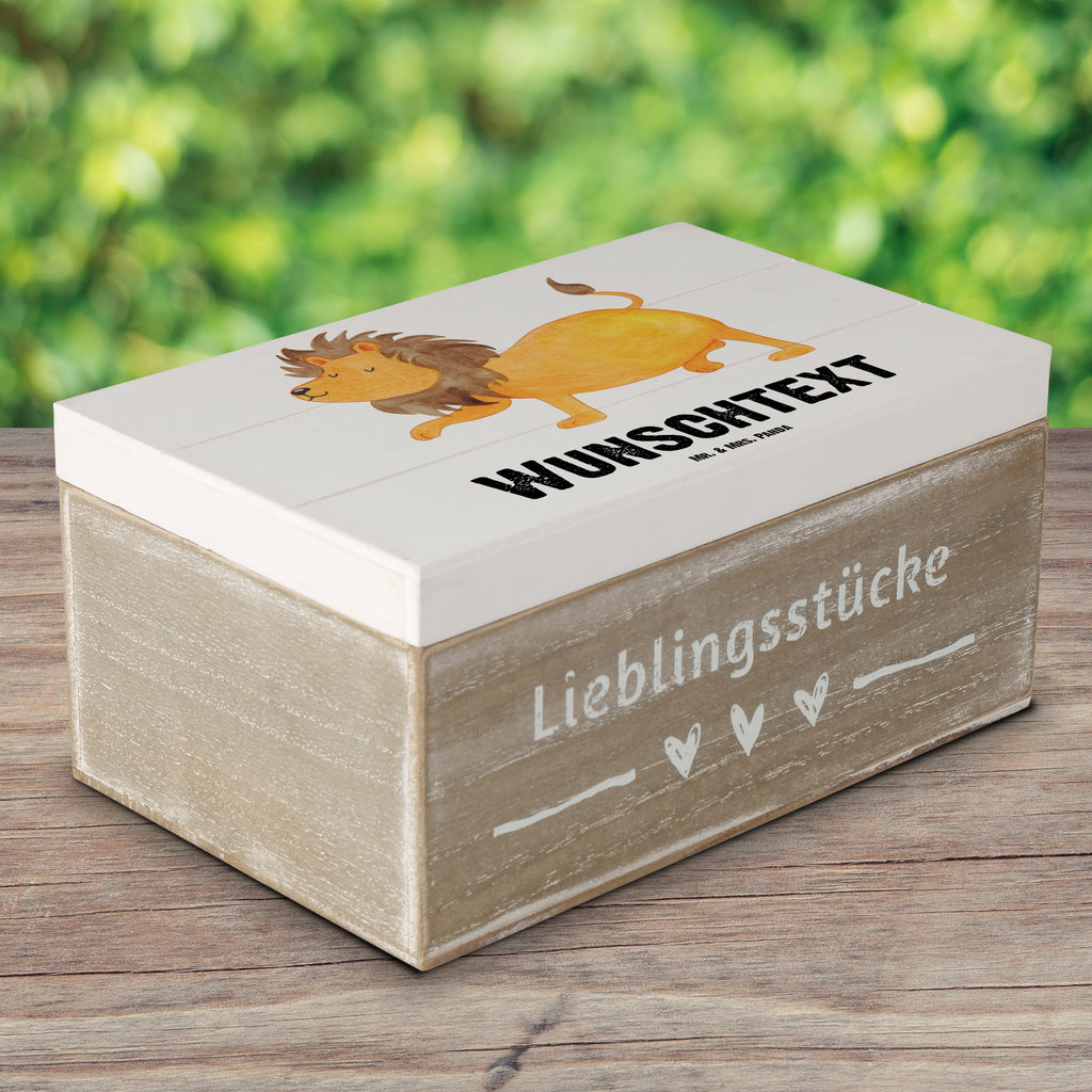 Personalisierte Holzkiste Sternzeichen Löwe Holzkiste mit Namen, Kiste mit Namen, Schatzkiste mit Namen, Truhe mit Namen, Schatulle mit Namen, Erinnerungsbox mit Namen, Erinnerungskiste, mit Namen, Dekokiste mit Namen, Aufbewahrungsbox mit Namen, Holzkiste Personalisiert, Kiste Personalisiert, Schatzkiste Personalisiert, Truhe Personalisiert, Schatulle Personalisiert, Erinnerungsbox Personalisiert, Erinnerungskiste Personalisiert, Dekokiste Personalisiert, Aufbewahrungsbox Personalisiert, Tierkreiszeichen, Sternzeichen, Horoskop, Astrologie, Aszendent, Löwe Geschenk, Löwe Sternzeichen, Geschenk Juli, Geburtstag Juli, Geschenk August, Geburtstag August, König der Tiere
