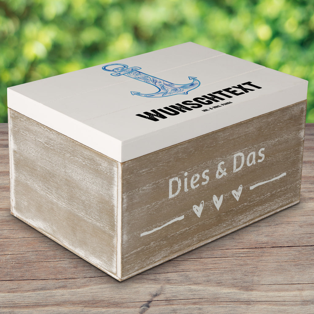 Personalisierte Holzkiste Anker Blau Holzkiste mit Namen, Kiste mit Namen, Schatzkiste mit Namen, Truhe mit Namen, Schatulle mit Namen, Erinnerungsbox mit Namen, Erinnerungskiste, mit Namen, Dekokiste mit Namen, Aufbewahrungsbox mit Namen, Holzkiste Personalisiert, Kiste Personalisiert, Schatzkiste Personalisiert, Truhe Personalisiert, Schatulle Personalisiert, Erinnerungsbox Personalisiert, Erinnerungskiste Personalisiert, Dekokiste Personalisiert, Aufbewahrungsbox Personalisiert, süße Tiermotive, gute Laune, lustige Sprüche, Tiere