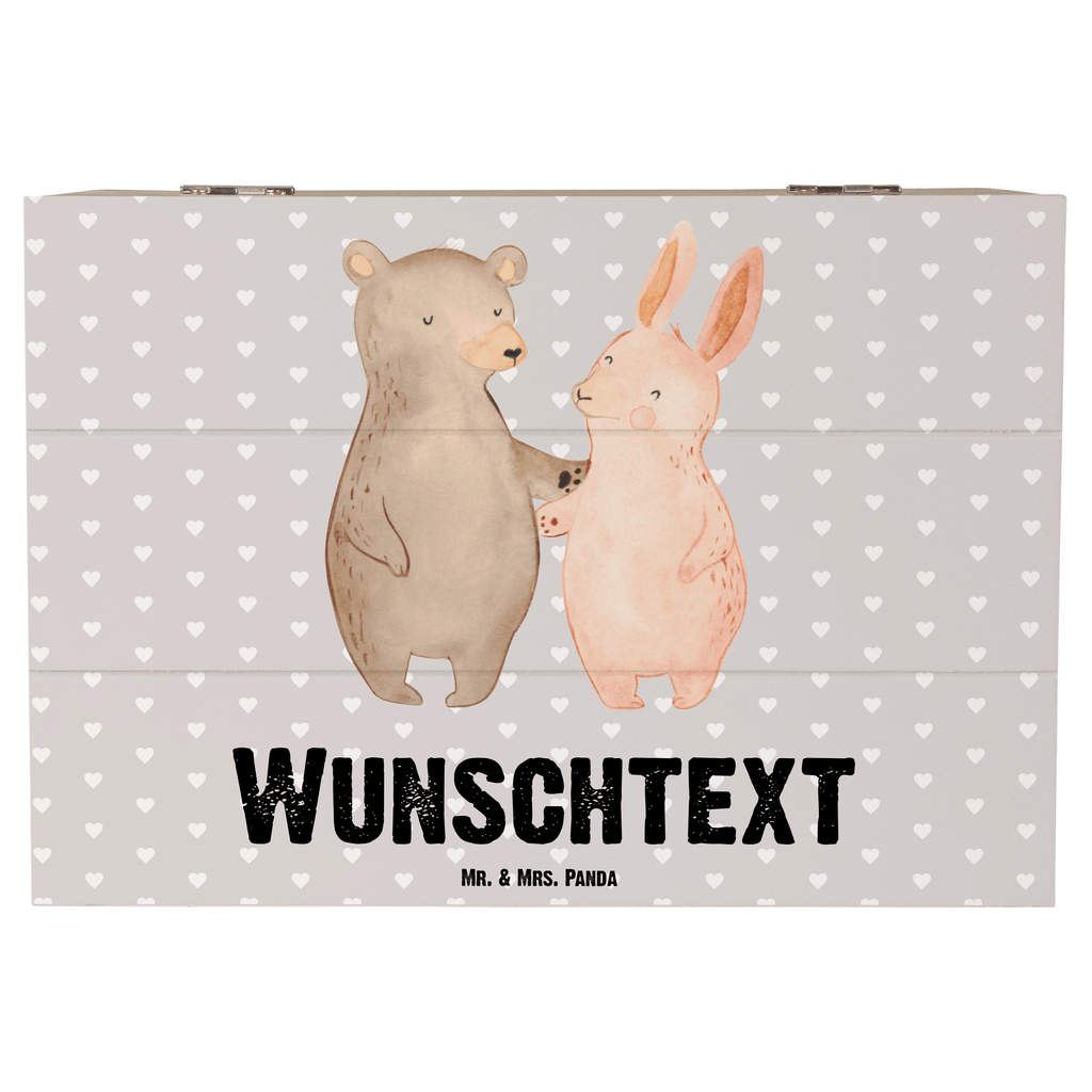 Personalisierte Holzkiste Bär Hase Umarmen Holzkiste mit Namen, Kiste mit Namen, Schatzkiste mit Namen, Truhe mit Namen, Schatulle mit Namen, Erinnerungsbox mit Namen, Erinnerungskiste, mit Namen, Dekokiste mit Namen, Aufbewahrungsbox mit Namen, Holzkiste Personalisiert, Kiste Personalisiert, Schatzkiste Personalisiert, Truhe Personalisiert, Schatulle Personalisiert, Erinnerungsbox Personalisiert, Erinnerungskiste Personalisiert, Dekokiste Personalisiert, Aufbewahrungsbox Personalisiert, Liebe, Partner, Freund, Freundin, Ehemann, Ehefrau, Heiraten, Verlobung, Heiratsantrag, Liebesgeschenk, Jahrestag, Hocheitstag, Freunde, bester Freund, Hase, Bär, Bärchen, best friends