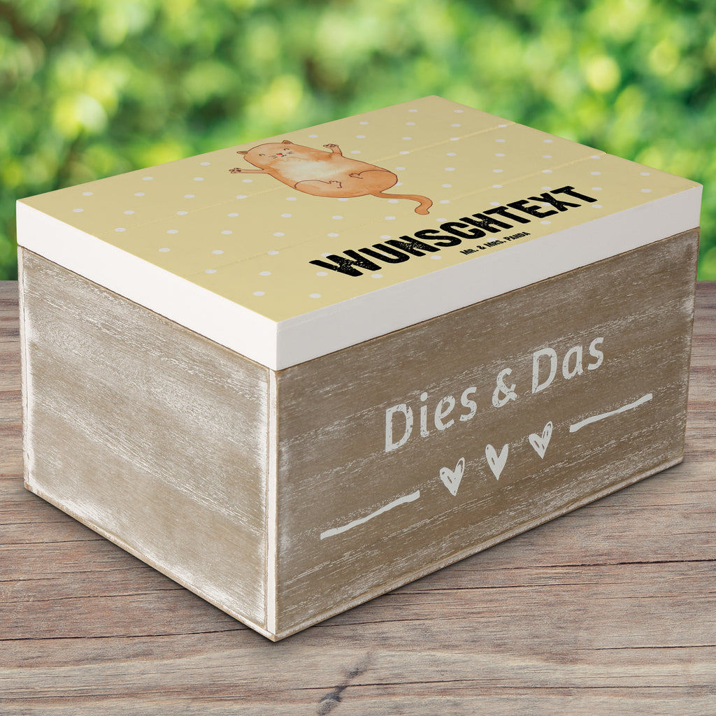 Personalisierte Holzkiste Katzen Umarmen Holzkiste mit Namen, Kiste mit Namen, Schatzkiste mit Namen, Truhe mit Namen, Schatulle mit Namen, Erinnerungsbox mit Namen, Erinnerungskiste, mit Namen, Dekokiste mit Namen, Aufbewahrungsbox mit Namen, Holzkiste Personalisiert, Kiste Personalisiert, Schatzkiste Personalisiert, Truhe Personalisiert, Schatulle Personalisiert, Erinnerungsbox Personalisiert, Erinnerungskiste Personalisiert, Dekokiste Personalisiert, Aufbewahrungsbox Personalisiert, Katze, Katzenmotiv, Katzenfan, Katzendeko, Katzenfreund, Katzenliebhaber, Katzenprodukte, Katzenartikel, Katzenaccessoires, Katzensouvenirs, Katzenliebhaberprodukte, Katzenmotive, Katzen, Kater, Mietze, Cat, Cats, Katzenhalter, Katzenbesitzerin, Haustier, Freundin, Freunde, beste Freunde, Liebe, Katzenliebe, Familie