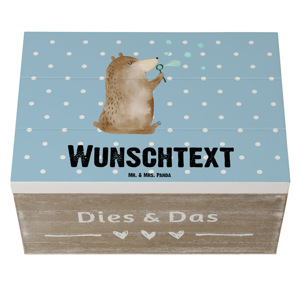 Personalisierte Holzkiste Bär Seifenblasen Holzkiste mit Namen, Kiste mit Namen, Schatzkiste mit Namen, Truhe mit Namen, Schatulle mit Namen, Erinnerungsbox mit Namen, Erinnerungskiste, mit Namen, Dekokiste mit Namen, Aufbewahrungsbox mit Namen, Holzkiste Personalisiert, Kiste Personalisiert, Schatzkiste Personalisiert, Truhe Personalisiert, Schatulle Personalisiert, Erinnerungsbox Personalisiert, Erinnerungskiste Personalisiert, Dekokiste Personalisiert, Aufbewahrungsbox Personalisiert, Bär, Teddy, Teddybär, Seifenblasen Bär Lustig Sein Glücklich Traurig Happy