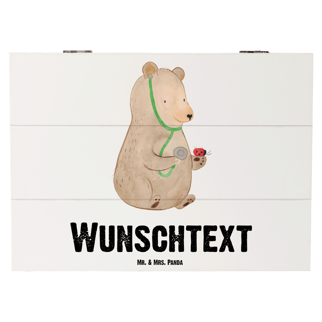 Personalisierte Holzkiste Bär Arzt Holzkiste mit Namen, Kiste mit Namen, Schatzkiste mit Namen, Truhe mit Namen, Schatulle mit Namen, Erinnerungsbox mit Namen, Erinnerungskiste, mit Namen, Dekokiste mit Namen, Aufbewahrungsbox mit Namen, Holzkiste Personalisiert, Kiste Personalisiert, Schatzkiste Personalisiert, Truhe Personalisiert, Schatulle Personalisiert, Erinnerungsbox Personalisiert, Erinnerungskiste Personalisiert, Dekokiste Personalisiert, Aufbewahrungsbox Personalisiert, Bär, Teddy, Teddybär, Arzt, Ärztin, Doktor, Professor, Doktorin, Professorin
