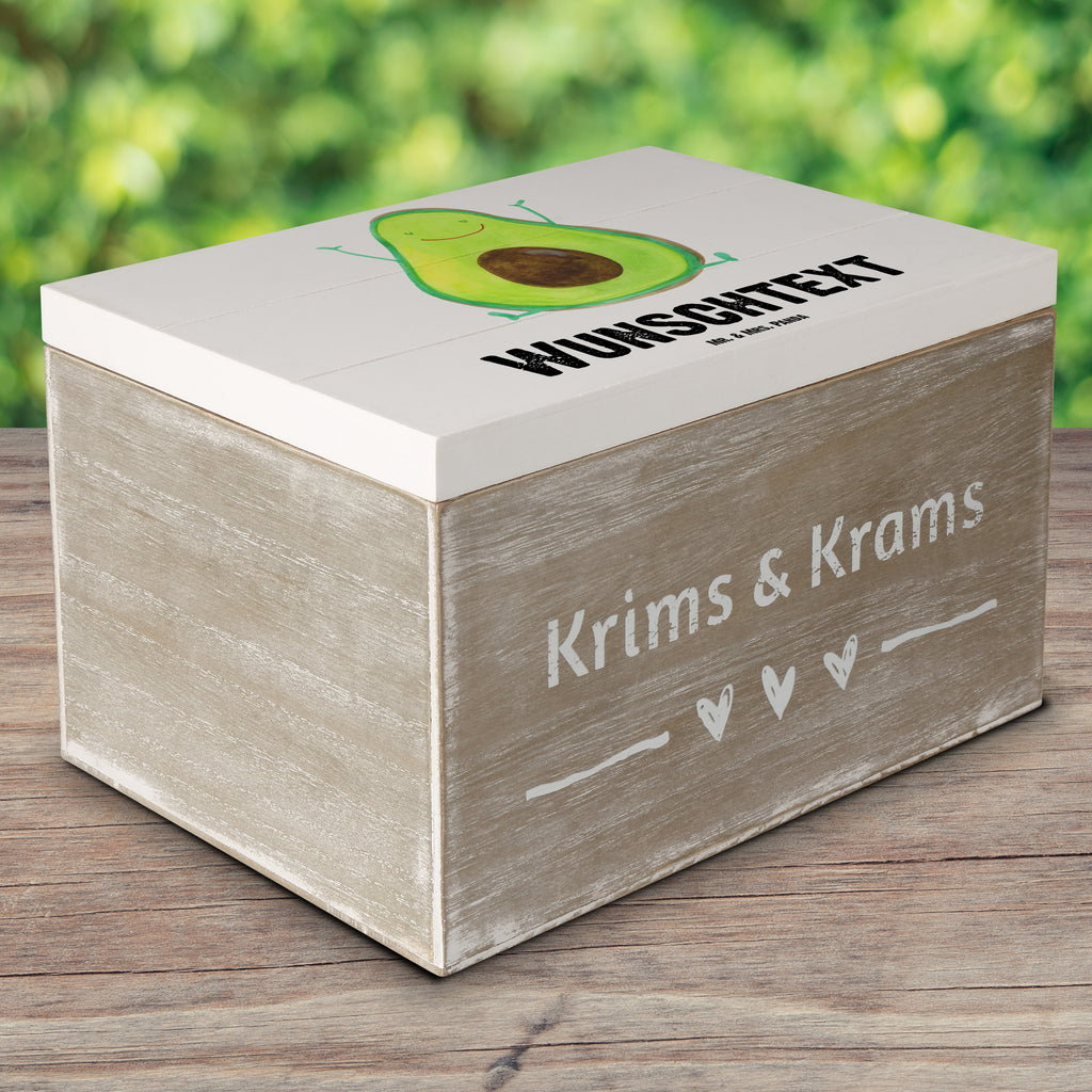 Personalisierte Holzkiste Avocado Happy Holzkiste mit Namen, Kiste mit Namen, Schatzkiste mit Namen, Truhe mit Namen, Schatulle mit Namen, Erinnerungsbox mit Namen, Erinnerungskiste, mit Namen, Dekokiste mit Namen, Aufbewahrungsbox mit Namen, Holzkiste Personalisiert, Kiste Personalisiert, Schatzkiste Personalisiert, Truhe Personalisiert, Schatulle Personalisiert, Erinnerungsbox Personalisiert, Erinnerungskiste Personalisiert, Dekokiste Personalisiert, Aufbewahrungsbox Personalisiert, Avocado, Veggie, Vegan, Gesund, Chaos
