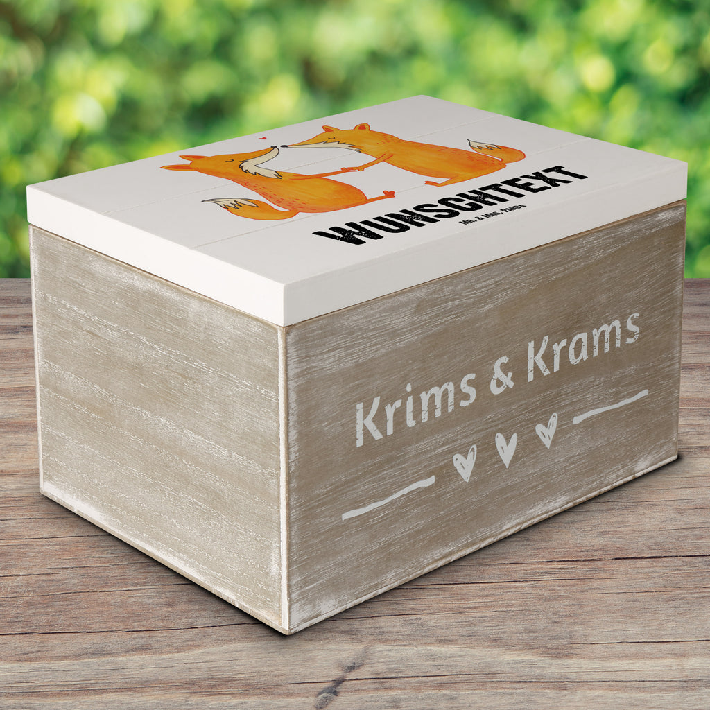 Personalisierte Holzkiste Füchse Liebe Holzkiste mit Namen, Kiste mit Namen, Schatzkiste mit Namen, Truhe mit Namen, Schatulle mit Namen, Erinnerungsbox mit Namen, Erinnerungskiste, mit Namen, Dekokiste mit Namen, Aufbewahrungsbox mit Namen, Holzkiste Personalisiert, Kiste Personalisiert, Schatzkiste Personalisiert, Truhe Personalisiert, Schatulle Personalisiert, Erinnerungsbox Personalisiert, Erinnerungskiste Personalisiert, Dekokiste Personalisiert, Aufbewahrungsbox Personalisiert, Fuchs, Füchse, Fox, Liebe, Liebespaar, Paar, Partner, Freundin, Freund, Ehe, Verlobte, Ehemann, Ehefrau, Liebesbeweis
