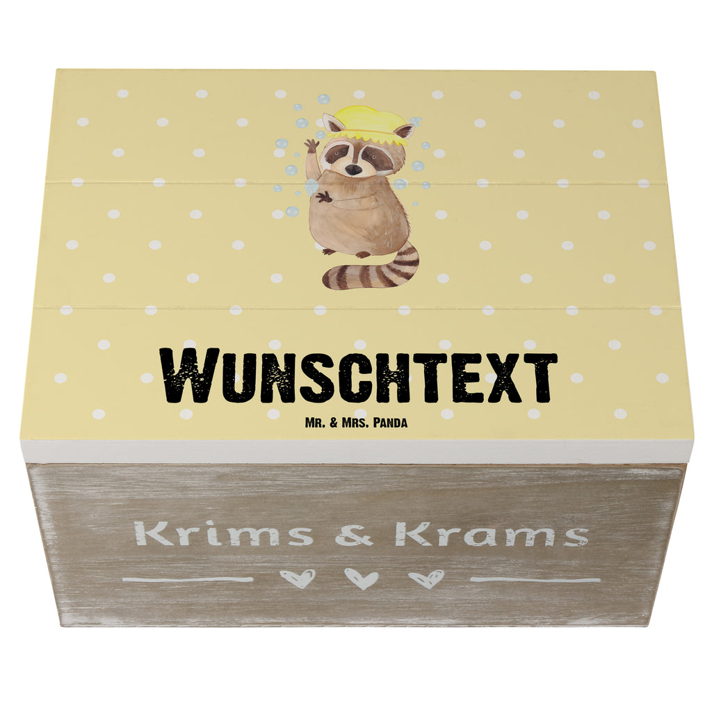 Personalisierte Holzkiste  Waschbär Waschbär, Tagträumen, Plan, Fröhlich, waschen, Seifenblasen Holzkiste mit Namen, Kiste mit Namen, Schatzkiste mit Namen, Truhe mit Namen, Schatulle mit Namen, Erinnerungsbox mit Namen, Erinnerungskiste, mit Namen, Dekokiste mit Namen, Aufbewahrungsbox mit Namen, Holzkiste Personalisiert, Kiste Personalisiert, Schatzkiste Personalisiert, Truhe Personalisiert, Schatulle Personalisiert, Erinnerungsbox Personalisiert, Erinnerungskiste Personalisiert, Dekokiste Personalisiert, Aufbewahrungsbox Personalisiert  süße Tiermotive, gute Laune, lustige Sprüche, Tiere