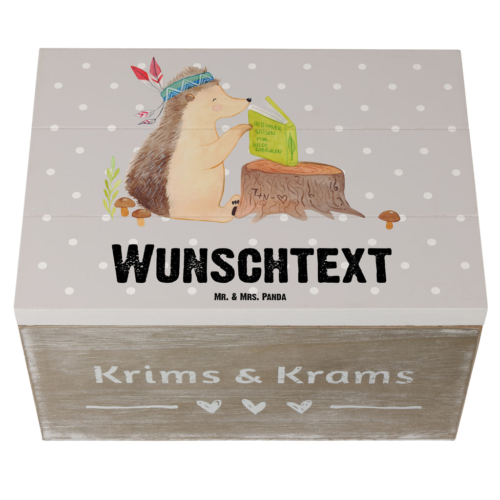 Personalisierte Holzkiste Igel Indianer Holzkiste mit Namen, Kiste mit Namen, Schatzkiste mit Namen, Truhe mit Namen, Schatulle mit Namen, Erinnerungsbox mit Namen, Erinnerungskiste, mit Namen, Dekokiste mit Namen, Aufbewahrungsbox mit Namen, Holzkiste Personalisiert, Kiste Personalisiert, Schatzkiste Personalisiert, Truhe Personalisiert, Schatulle Personalisiert, Erinnerungsbox Personalisiert, Erinnerungskiste Personalisiert, Dekokiste Personalisiert, Aufbewahrungsbox Personalisiert, Waldtiere, Tiere, Igel, Indianer, Abenteuer, Lagerfeuer, Camping