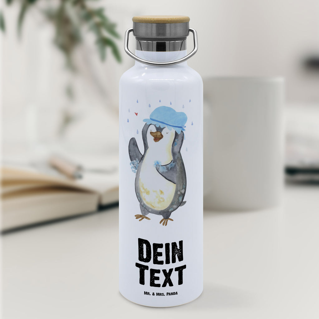 Personalisierte Trinkflasche Pinguin duscht Personalisierte Trinkflasche, Trinkflasche mit Namen, Trinkflasche bedrucken, Flasche personalisiert, Trinkflasch mit Aufdruck, Trinkflasche Werbegeschenk, Namensaufdruck Trinkflasche, Sportflasche personalisiert, Trinkflasche Sport, Pinguin, Pinguine, Dusche, duschen, Lebensmotto, Motivation, Neustart, Neuanfang, glücklich sein