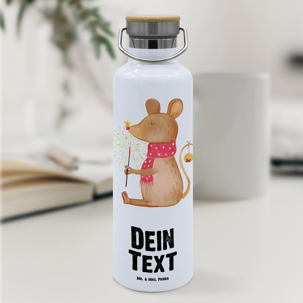 Personalisierte Trinkflasche Weihnachtsmaus Personalisierte Trinkflasche, Trinkflasche mit Namen, Trinkflasche bedrucken, Flasche personalisiert, Trinkflasch mit Aufdruck, Trinkflasche Werbegeschenk, Namensaufdruck Trinkflasche, Sportflasche personalisiert, Trinkflasche Sport, Winter, Weihnachten, Weihnachtsdeko, Nikolaus, Advent, Heiligabend, Wintermotiv, Frohe Weihnachten, Weihnachtsgruß, Weihnachtsmotiv, Maus, Mäuschen, Weihnachtswunder