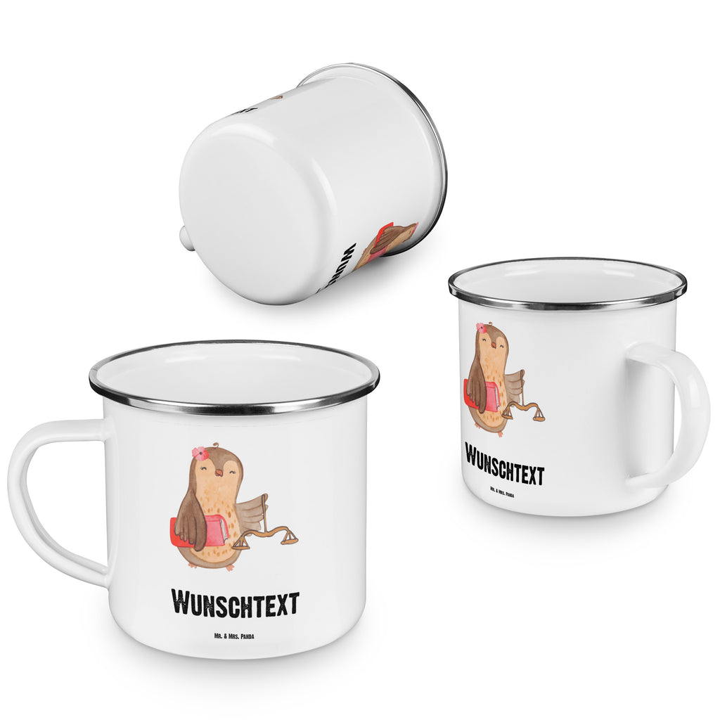 Personalisierte Emaille Tasse Juristin mit Herz Emaille Tasse personalisiert, Emaille Tasse mit Namen, Campingtasse personalisiert, Namenstasse, Campingtasse bedrucken, Campinggeschirr personalsisert, Beruf, Ausbildung, Jubiläum, Abschied, Rente, Kollege, Kollegin, Geschenk, Schenken, Arbeitskollege, Mitarbeiter, Firma, Danke, Dankeschön, Juristin, Anwältin, Jura Studium, Master of laws, Staatsexamen, Jurastudent, Anwaltskanzlei