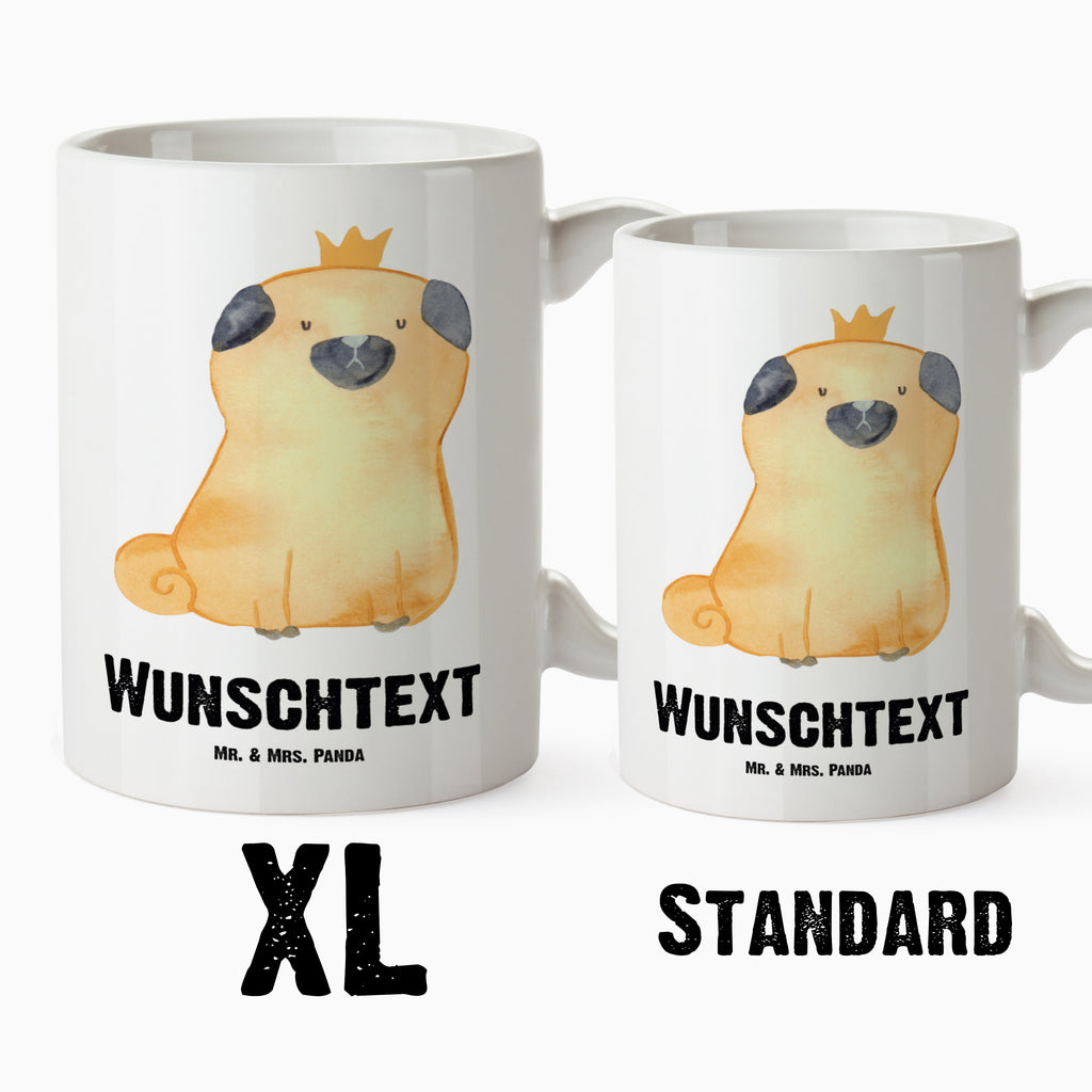 Personalisierte XL Tasse Mops Krone Personalisierte XL Tasse, Personalisierte Große Tasse, Personalisierte Grosse Kaffeetasse, PErsonalisierter XL Becher, XL Teetasse mit Namen, XL  Becher mit Namen, spülmaschinenfest, Jumbo Tasse, Groß, Personalisiert, XL Tasse mit Namen, XL Namenstasse, Jumbo Namenstasse, Hund, Hundemotiv, Haustier, Hunderasse, Tierliebhaber, Hundebesitzer, Sprüche, Mops, allergisch, kinderlos, Hausregel, Hundebesitzer. Spruch, lustig