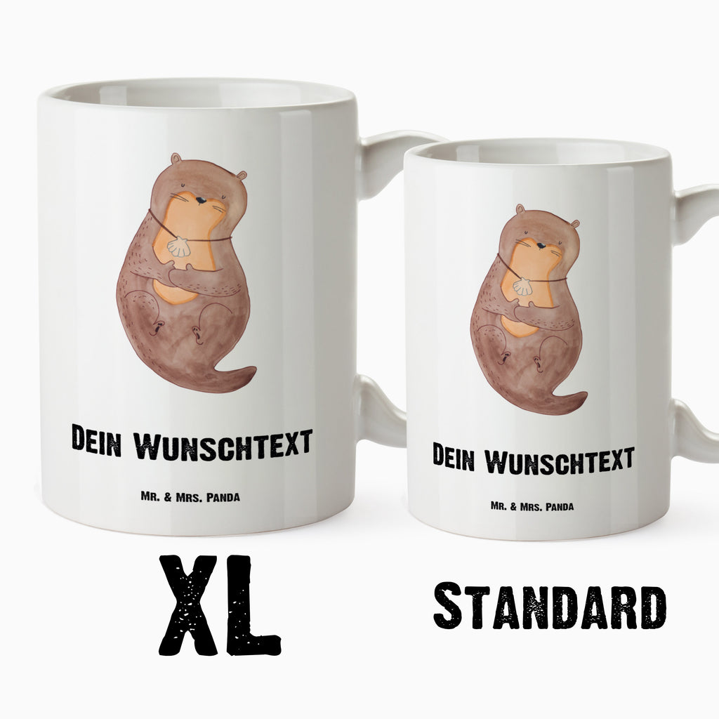 Personalisierte XL Tasse Otter mit Muschelmedaillon Personalisierte XL Tasse, Personalisierte Große Tasse, Personalisierte Grosse Kaffeetasse, PErsonalisierter XL Becher, XL Teetasse mit Namen, XL  Becher mit Namen, spülmaschinenfest, Jumbo Tasse, Groß, Personalisiert, XL Tasse mit Namen, XL Namenstasse, Jumbo Namenstasse, Otter, Fischotter, Seeotter, Otterliebe, grübeln, träumen, Motivation, Tagträumen, Büro