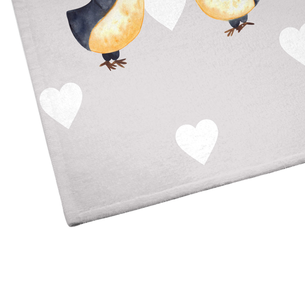 Gäste Handtuch Pinguine Kuss Gästetuch, Reisehandtuch, Sport Handtuch, Frottier, Kinder Handtuch, Liebe, Partner, Freund, Freundin, Ehemann, Ehefrau, Heiraten, Verlobung, Heiratsantrag, Liebesgeschenk, Jahrestag, Hocheitstag, Valentinstag, Geschenk für Frauen, Hochzeitstag, Mitbringsel, Geschenk für Freundin, Geschenk für Partner, Liebesbeweis, für Männer, für Ehemann