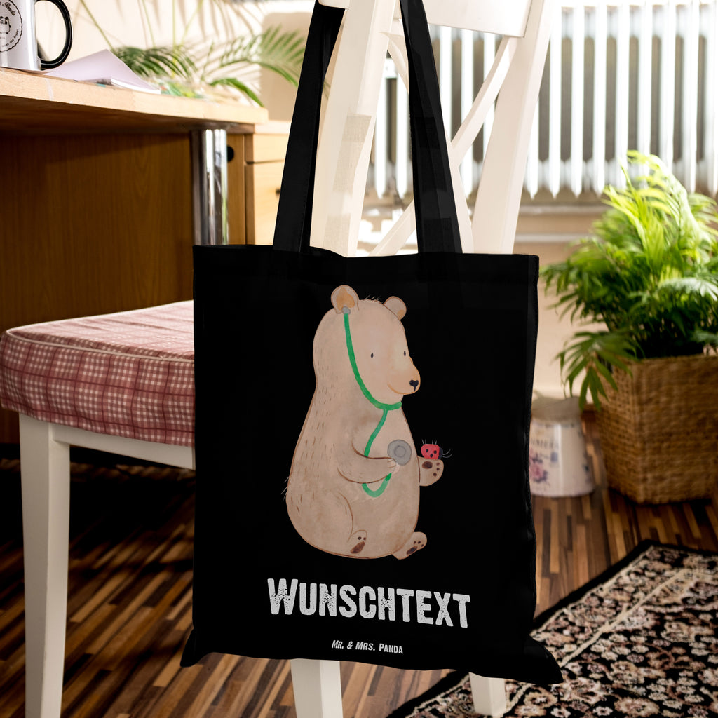 Personalisierte Tragetasche Bär Arzt Personalisierte Beuteltasche, Personalisierter Beutel, Personalisierte Einkaufstasche, Personalisierter Jutebeutel, Personalisierter Stoffbeutel, Tragetasche mit Namen, Einkaufstasche mit Namen, Stoffbeutel mit Namen, Personalisierte Tasche, Personalisierte Jutetasche, Personalisierte Kindergartentasche, Bär, Teddy, Teddybär, Arzt, Ärztin, Doktor, Professor, Doktorin, Professorin