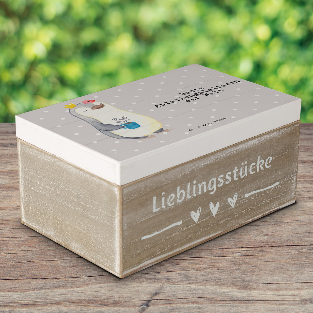 Holzkiste Pinguin Beste Abteilungsleiterin der Welt Abteilungsleiterin, Leiterin, Geschäftsführerin, Vorgesetzte, Kollegin, Arbeit, Büro, Abschiedsgeschenk, Ruhestand, Abschied, Chefin, Ehrung, Anerkennung, Würdigung, Abteilungsvorstand, Beste Abteilungsleiterin, Auszeichnung, Geschäftsleiterin, Managerin Holzkiste, Kiste, Schatzkiste, Truhe, Schatulle, XXL,  Erinnerungsbox, Erinnerungskiste, Dekokiste, Aufbewahrungsbox  für, Dankeschön, Geschenk, Schenken, Geburtstag, Geburtstagsgeschenk, Geschenkidee, Danke, Bedanken, Mitbringsel, Freude machen, Geschenktipp
