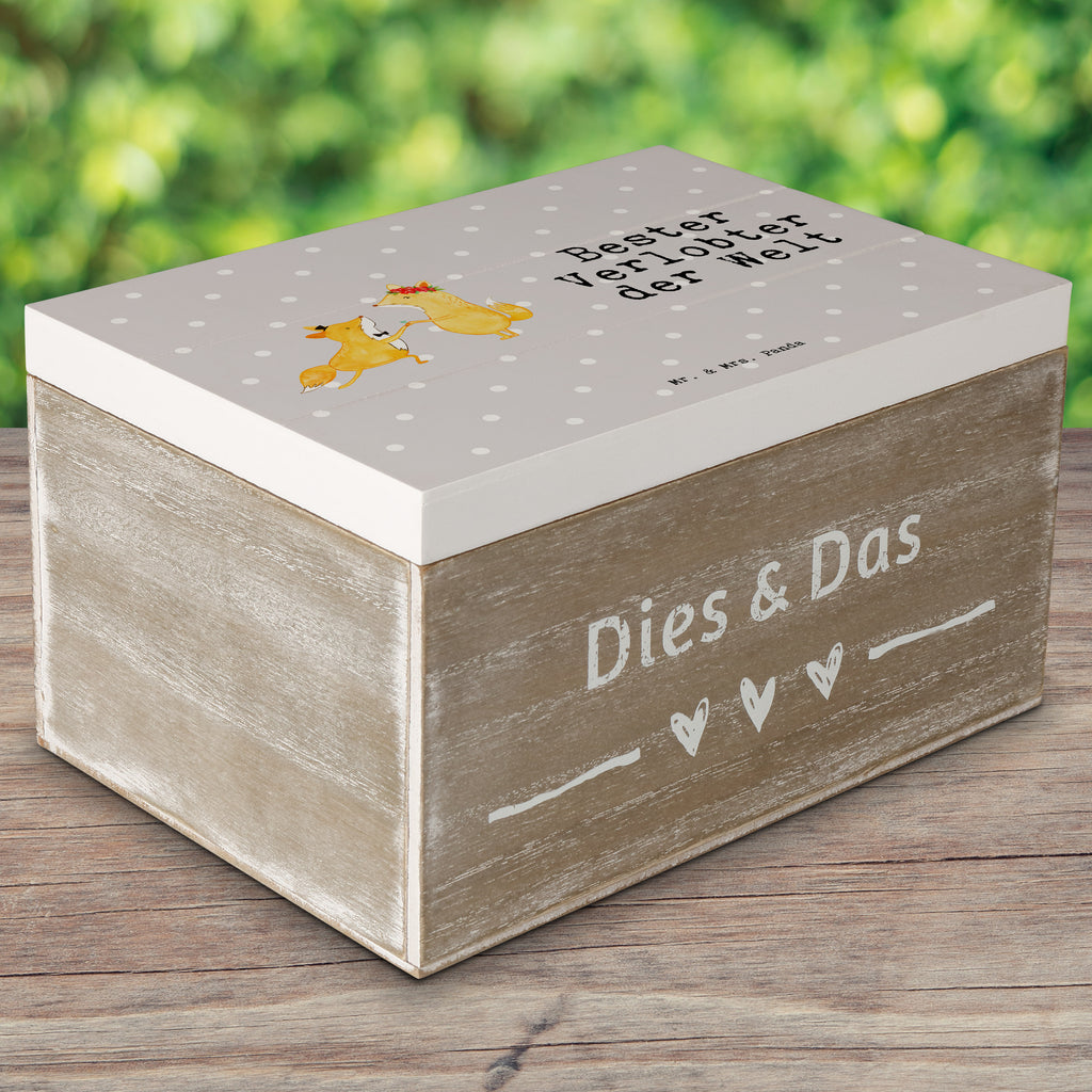 Holzkiste Fuchs Bester Verlobter der Welt Verlobter, Verloben, Verlobung, Traummann, Mann, Freund, Ehemann, Zukünftiger, Hochzeit, Ehe,  Holzkiste, Kiste, Schatzkiste, Truhe, Schatulle, XXL,  Erinnerungsbox, Erinnerungskiste, Dekokiste, Aufbewahrungsbox  für, Dankeschön, Geschenk, Schenken, Geburtstag, Geburtstagsgeschenk, Geschenkidee, Danke, Bedanken, Mitbringsel, Freude machen, Geschenktipp