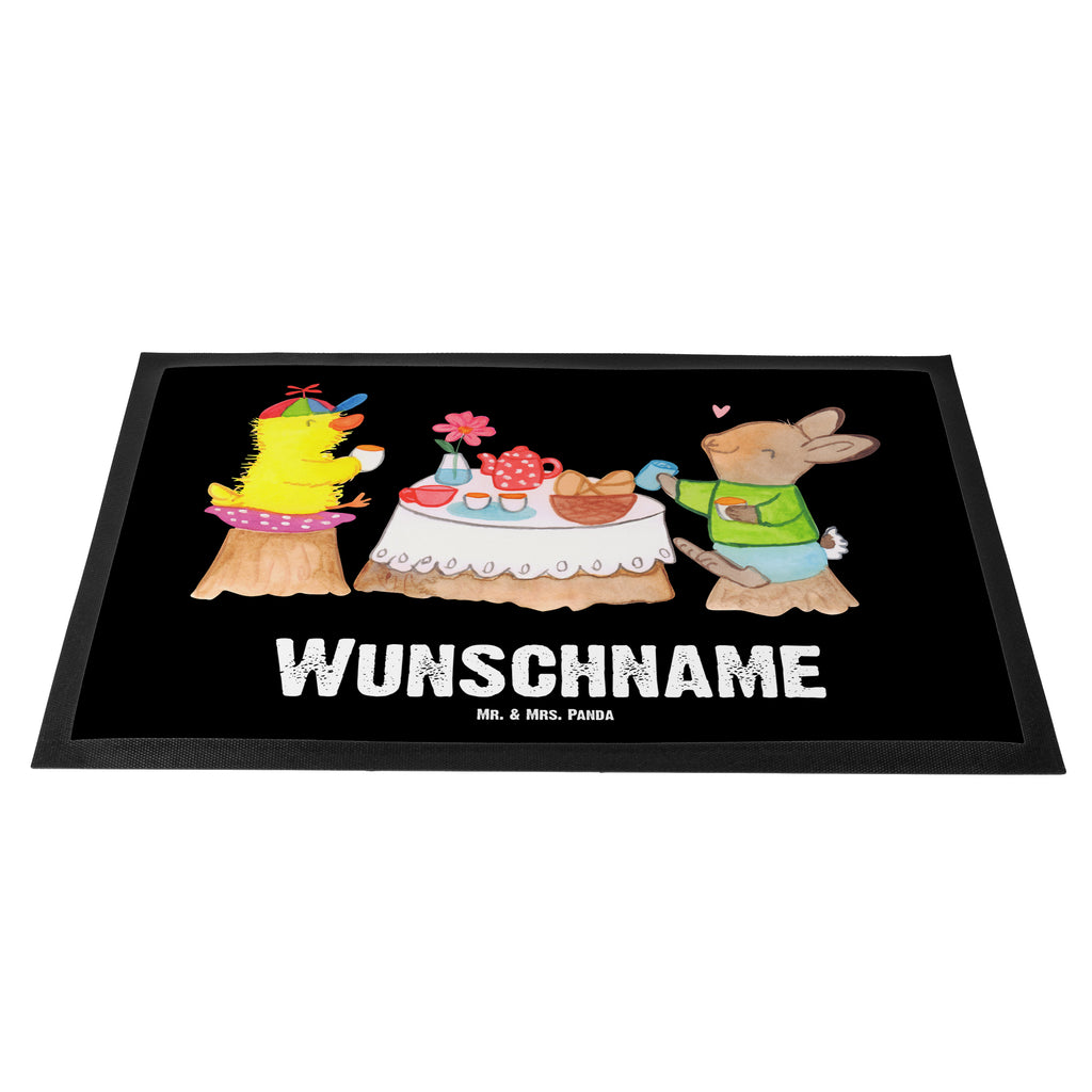 Personalisierte Fußmatte Ostern Frühstück Personalisierte Fußmatte, Fußmatte mit Namen, Personalisieruung, Personalisiert, Fußmatte bedrucken, Türvorleger mit Namen, Haustürmatte personalisiert, Namensfussmatte, Wunschnamen, Bedrucken, Türvorleger personalisiert, Ostern, Osterhase, Ostergeschenke, Osternest, Osterdeko, Geschenk zu Ostern, Ostergrüße, Ostereier, Frühling, Frühlingsgefühle, Hase, Osterfrühstück, Frühstück, Picknick, Küken, Osterküken