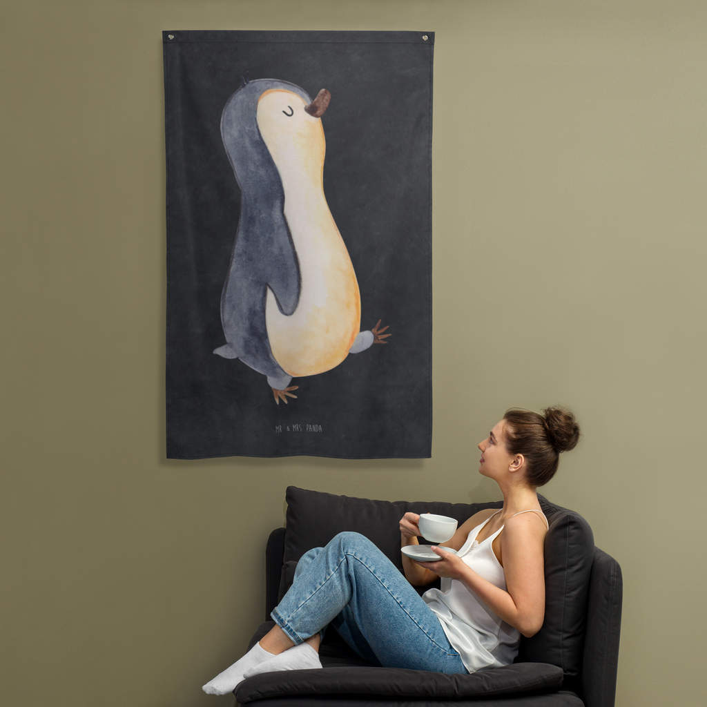 Wandbehang Pinguin marschierend Pinguin, Pinguine, Frühaufsteher, Langschläfer, Bruder, Schwester, Familie	 Wandbehang, Dekoration, Boho, Wandteppich, Wandtuch, Wanddeko, Tapisserie, Tapestry  Pinguin