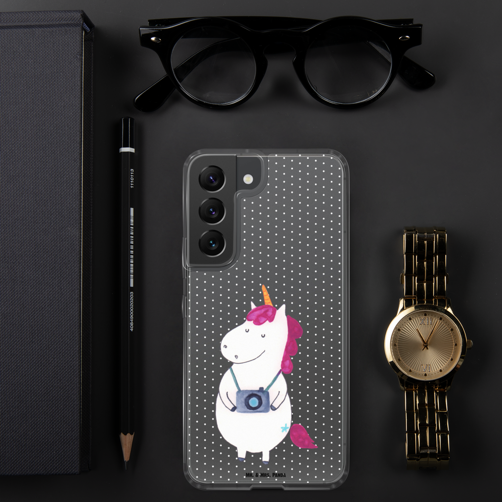 Handyhülle Einhorn Fotograf Einhorn, Einhörner, Unicorn, Fotograf, Fotografie, Kamera, Reisen, Weltreise, Weltenbummler, Urlaub, Tourist, Kurztrip, Reise, Städtereise Handyhülle, Handycover, Transparente Handyhülle, Flexible Handyhülle, Handyschutz, Transparent, Durchsichtig, Schutzhülle für Handy, Stilvolle Handyhülle, Robuste Handyhülle, Schutz vor Kratzern, Schützende Handyhülle  Einhorn, Einhörner, Einhorn Deko, Pegasus, Unicorn