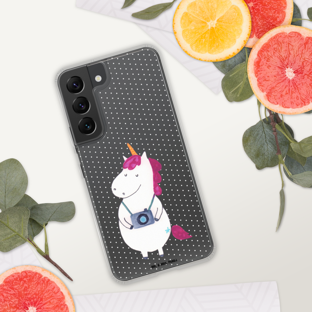 Handyhülle Einhorn Fotograf Einhorn, Einhörner, Unicorn, Fotograf, Fotografie, Kamera, Reisen, Weltreise, Weltenbummler, Urlaub, Tourist, Kurztrip, Reise, Städtereise Handyhülle, Handycover, Transparente Handyhülle, Flexible Handyhülle, Handyschutz, Transparent, Durchsichtig, Schutzhülle für Handy, Stilvolle Handyhülle, Robuste Handyhülle, Schutz vor Kratzern, Schützende Handyhülle  Einhorn, Einhörner, Einhorn Deko, Pegasus, Unicorn