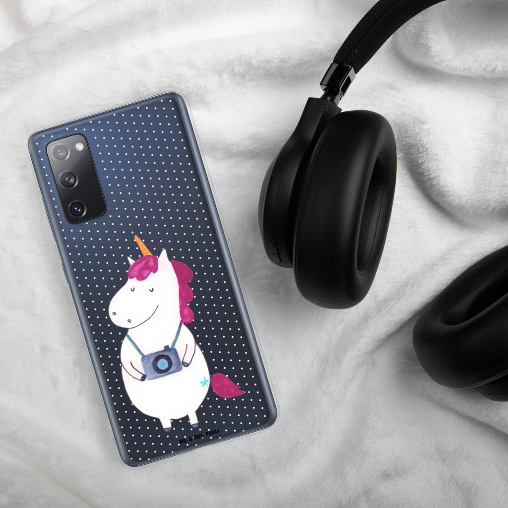 Handyhülle Einhorn Fotograf Einhorn, Einhörner, Unicorn, Fotograf, Fotografie, Kamera, Reisen, Weltreise, Weltenbummler, Urlaub, Tourist, Kurztrip, Reise, Städtereise Handyhülle, Handycover, Transparente Handyhülle, Flexible Handyhülle, Handyschutz, Transparent, Durchsichtig, Schutzhülle für Handy, Stilvolle Handyhülle, Robuste Handyhülle, Schutz vor Kratzern, Schützende Handyhülle  Einhorn, Einhörner, Einhorn Deko, Pegasus, Unicorn