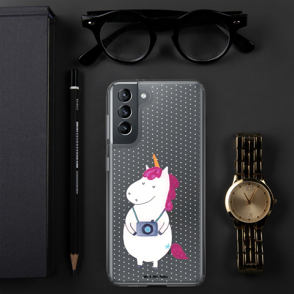 Handyhülle Einhorn Fotograf Einhorn, Einhörner, Unicorn, Fotograf, Fotografie, Kamera, Reisen, Weltreise, Weltenbummler, Urlaub, Tourist, Kurztrip, Reise, Städtereise Handyhülle, Handycover, Transparente Handyhülle, Flexible Handyhülle, Handyschutz, Transparent, Durchsichtig, Schutzhülle für Handy, Stilvolle Handyhülle, Robuste Handyhülle, Schutz vor Kratzern, Schützende Handyhülle  Einhorn, Einhörner, Einhorn Deko, Pegasus, Unicorn