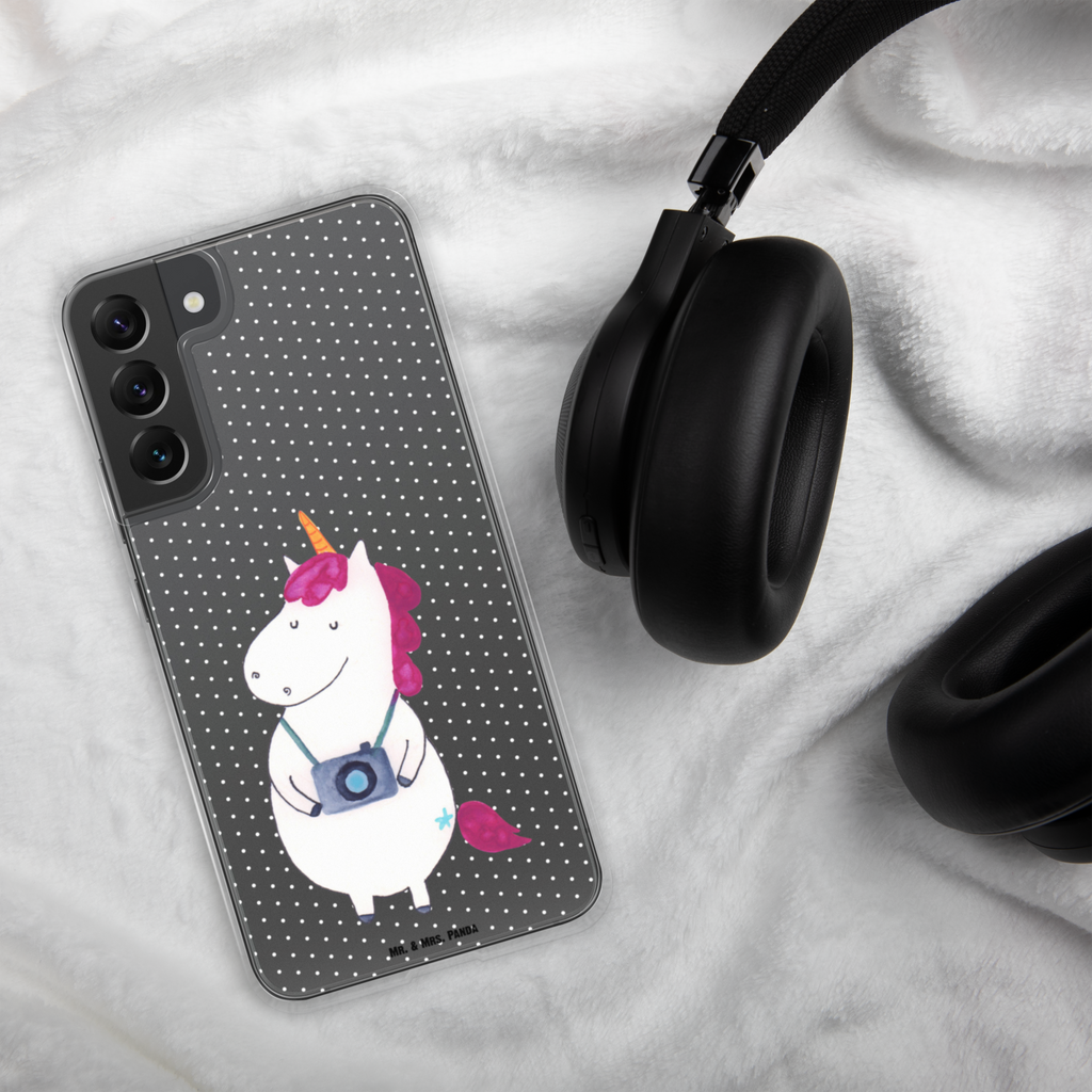 Handyhülle Einhorn Fotograf Einhorn, Einhörner, Unicorn, Fotograf, Fotografie, Kamera, Reisen, Weltreise, Weltenbummler, Urlaub, Tourist, Kurztrip, Reise, Städtereise Handyhülle, Handycover, Transparente Handyhülle, Flexible Handyhülle, Handyschutz, Transparent, Durchsichtig, Schutzhülle für Handy, Stilvolle Handyhülle, Robuste Handyhülle, Schutz vor Kratzern, Schützende Handyhülle  Einhorn, Einhörner, Einhorn Deko, Pegasus, Unicorn