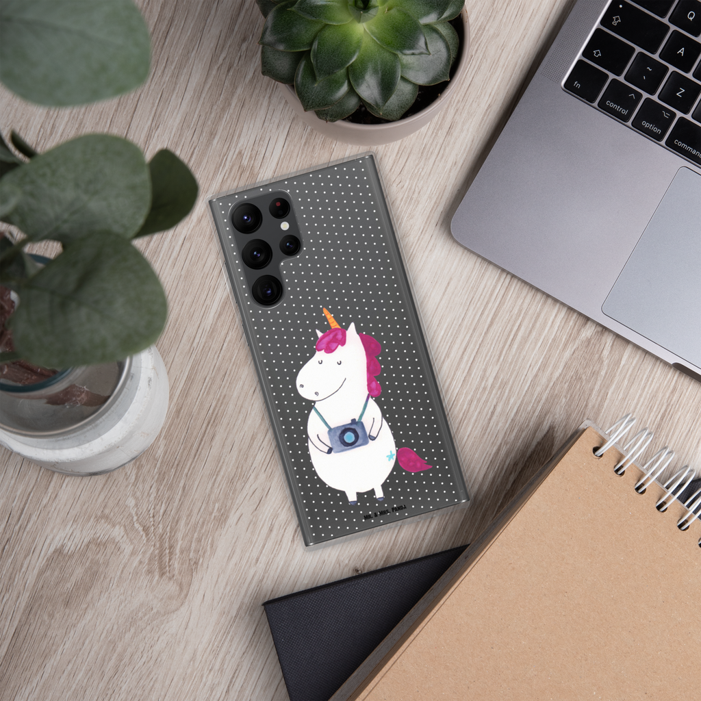 Handyhülle Einhorn Fotograf Einhorn, Einhörner, Unicorn, Fotograf, Fotografie, Kamera, Reisen, Weltreise, Weltenbummler, Urlaub, Tourist, Kurztrip, Reise, Städtereise Handyhülle, Handycover, Transparente Handyhülle, Flexible Handyhülle, Handyschutz, Transparent, Durchsichtig, Schutzhülle für Handy, Stilvolle Handyhülle, Robuste Handyhülle, Schutz vor Kratzern, Schützende Handyhülle  Einhorn, Einhörner, Einhorn Deko, Pegasus, Unicorn