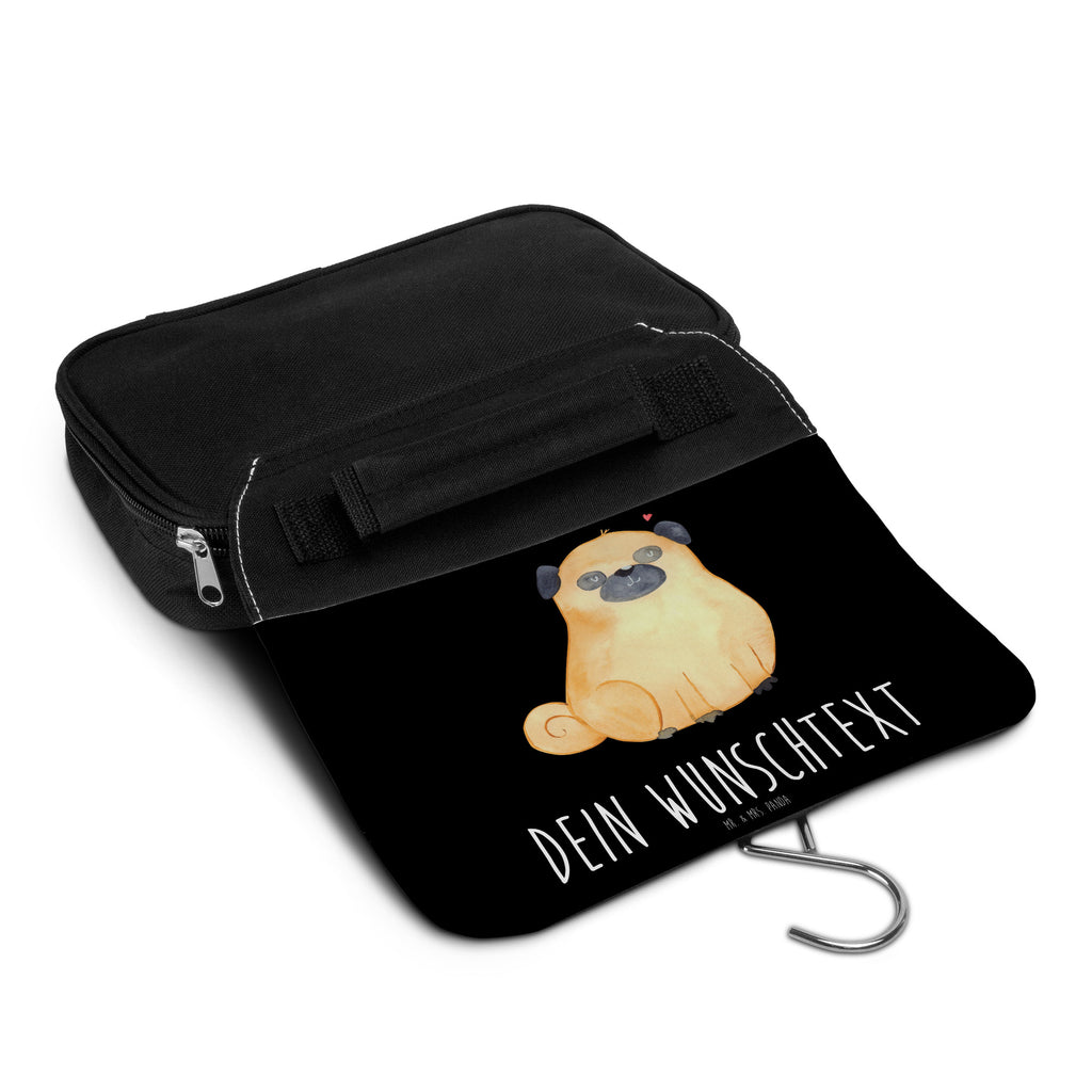 Personalisierter Kulturbeutel Mops Personalisierter Kulturbeutel, Personalisierte Waschtasche, Personalisierte Kosmetiktasche, Damen, Herren, Personalisierte Aufbewahrungstasche, Personalisierte Schminktasche, Personalisierter Kosmetikbeutel, Personalisierter Organizer, Personalisierte Kulturtasche, Personalisierte Schminkutensil, Personalisierung, Wunschtext, Wunschname, Selbst bedrucken, Kulturbeutel mit Namen, Hund, Hundemotiv, Haustier, Hunderasse, Tierliebhaber, Hundebesitzer, Sprüche, Mops, Liebe, Hundeliebe