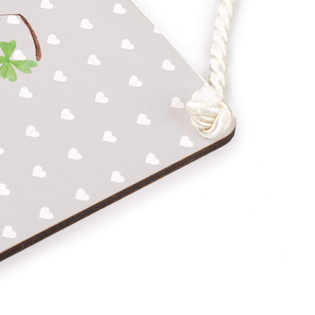 Personalisiertes Deko Schild Bienen Paar Dekoschild, Deko Schild, Schild, Tür Schild, Türschild, Holzschild, Wandschild, Wanddeko, Liebe, Partner, Freund, Freundin, Ehemann, Ehefrau, Heiraten, Verlobung, Heiratsantrag, Liebesgeschenk, Jahrestag, Hocheitstag, Valentinstag, Geschenk für Frauen, Hochzeitstag, Mitbringsel, Geschenk für Freundin, Geschenk für Partner, Liebesbeweis, für Männer, für Ehemann, Schildkröten, verliebte Schildkröten