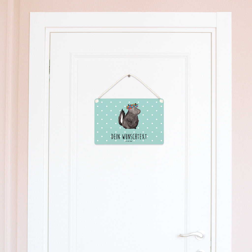 Personalisiertes Deko Schild Stinktier Blumenmaedchen Dekoschild, Deko Schild, Schild, Tür Schild, Türschild, Holzschild, Wandschild, Wanddeko, Stinktier, Skunk, Wildtier, Raubtier, Stinker, Stinki, Yoga, Namaste, Lebe, Liebe, Lache