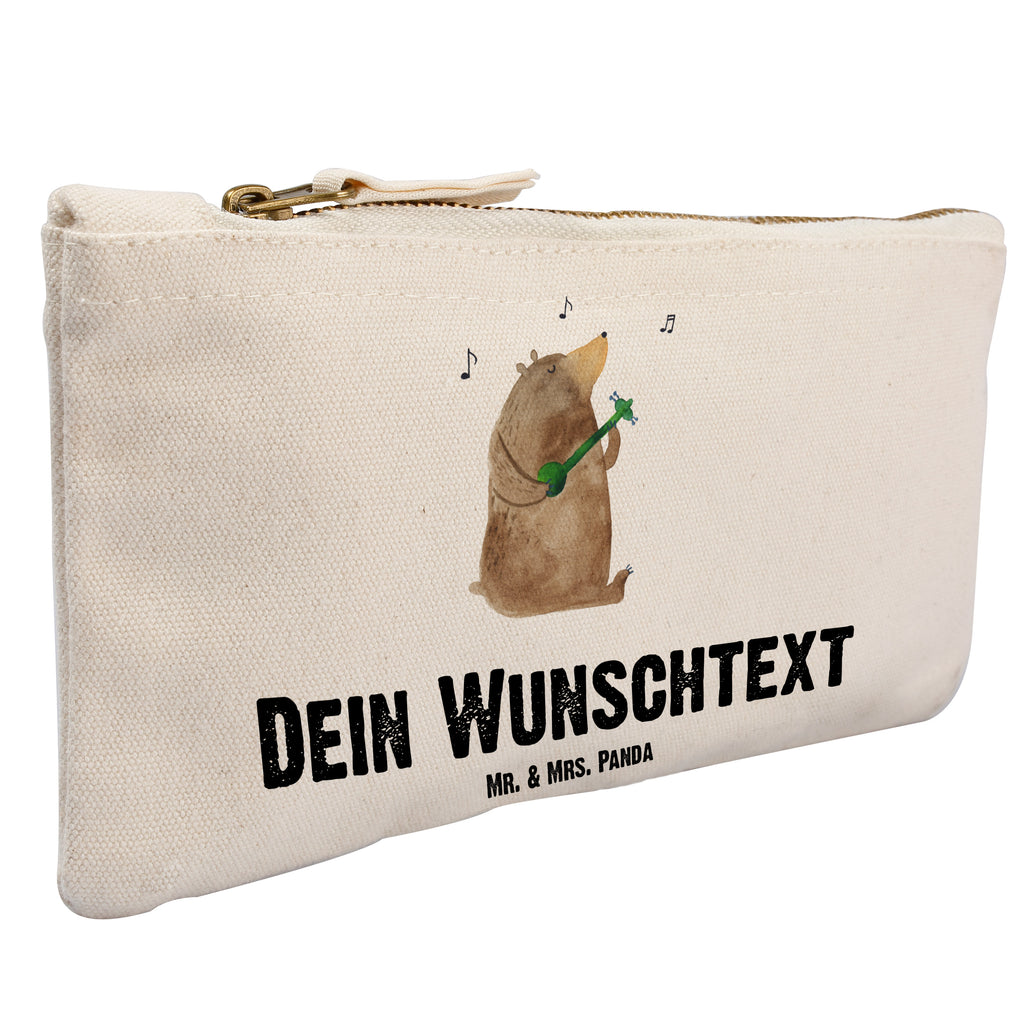 Personalisierte Schminktasche Bär Gitarre Personalisierte Schminktasche, Personalisierte Kosmetiktasche, Personalisierter Kosmetikbeutel, Personalisiertes Stiftemäppchen, Personalisiertes Etui, Personalisierte Federmappe, Personalisierte Makeup Bag, Personalisiertes Schminketui, Personalisiertes Kosmetiketui, Personalisiertes Schlamperetui, Schminktasche mit Namen, Kosmetiktasche mit Namen, Kosmetikbeutel mit Namen, Stiftemäppchen mit Namen, Etui mit Namen, Federmappe mit Namen, Makeup Bg  mit Namen, Schminketui mit Namen, Kosmetiketui mit Namen, Schlamperetui mit Namen, Schminktasche personalisieren, Schminktasche bedrucken, Schminktasche selbst gestalten, Bär, Teddy, Teddybär