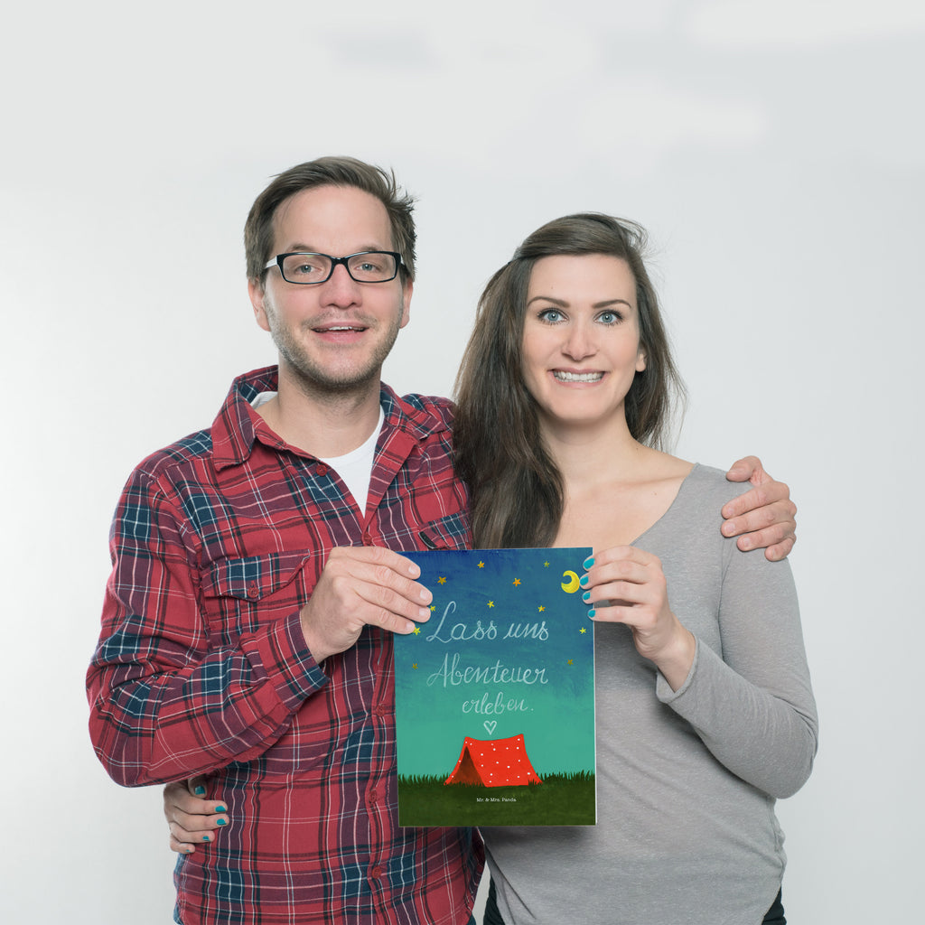 Poster Abenteuer Abenteuer, Zelten, Spruch Freiheit, Reise Geschenk, Bagpacker Geschenk, Urlaub, Camping, Natur  Poster, Wandposter, Bild, Wanddeko, Küchenposter, Kinderposter, Wanddeko Bild, Raumdekoration, Wanddekoration, Handgemaltes Poster, Mr. & Mrs. Panda Poster, Designposter, Kunstdruck, Posterdruck  Blumen Deko, Frühlings Deko, Sommer Deko, Dekoration, positive Botschaft, Naturliebhaber, Outdoor, Natur, Abenteuer