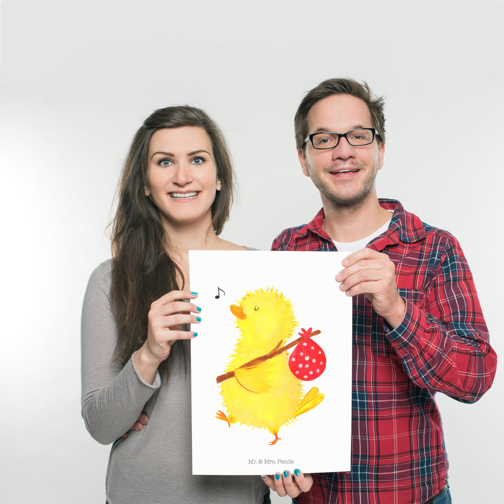 Poster Küken Wanderer Poster, Wandposter, Bild, Wanddeko, Küchenposter, Kinderposter, Wanddeko Bild, Raumdekoration, Wanddekoration, Handgemaltes Poster, Mr. & Mrs. Panda Poster, Designposter, Kunstdruck, Posterdruck, Ostern, Osterhase, Ostergeschenke, Osternest, Osterdeko, Geschenk zu Ostern, Küken, Osterei, Ostereier, Ei, Frühlingsgefühle, Freude, Grüße, liebe Grüße, Frohe Ostern, Ostergrüße, Flausen, Wunder, Reisen, Weltenbummler, Zeit, Zeitmanagement, Backpacker